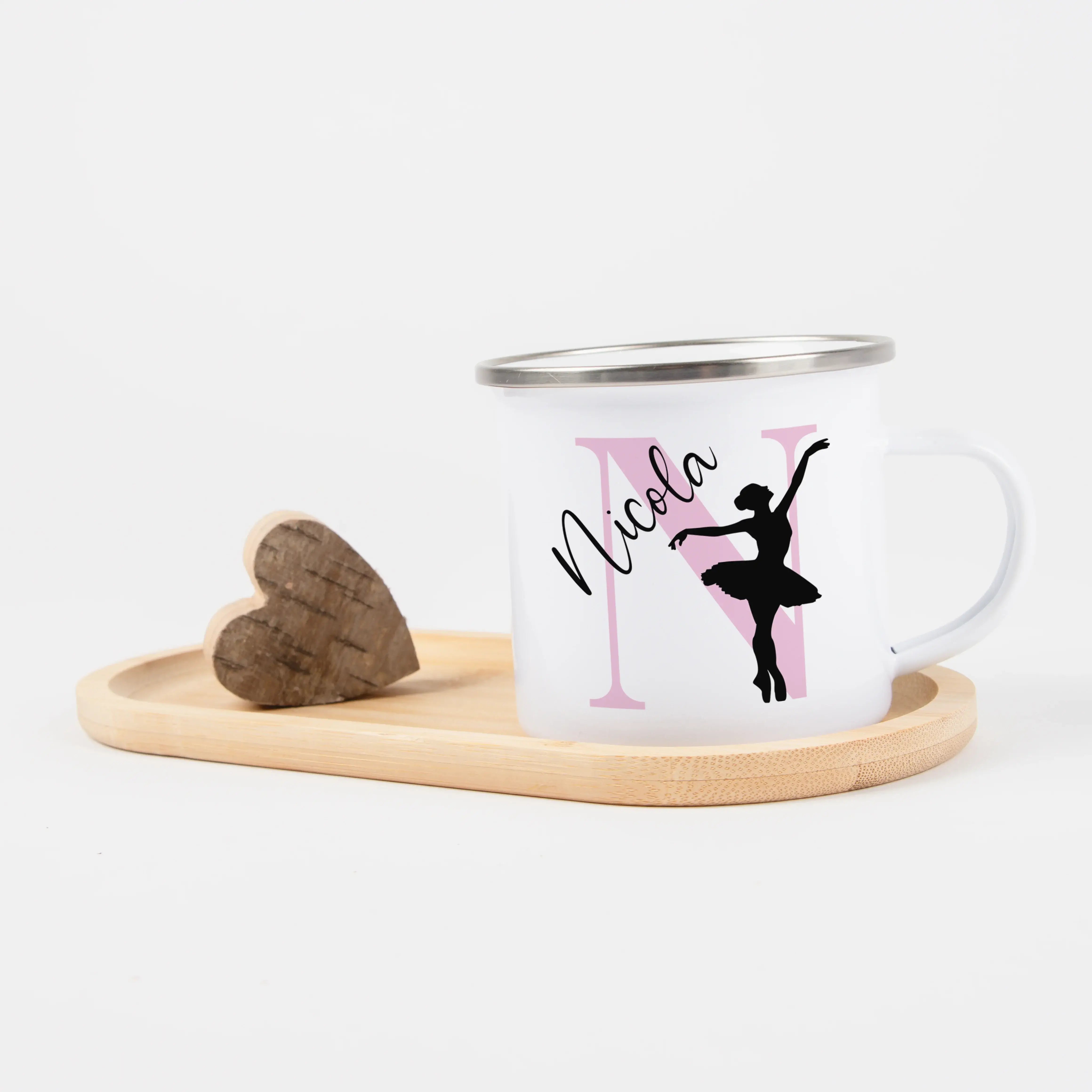 Emaille Tasse mit Namen Ballett-Emaille Tasse-famprints-Die Emaille Tasse mit Namen Ballett von famprints ist genau das Richtige, wenn du ein persönliches Geschenk für ein tanzbegeistertes Kind suchst oder dir selbst eine individuelle Freude machen willst