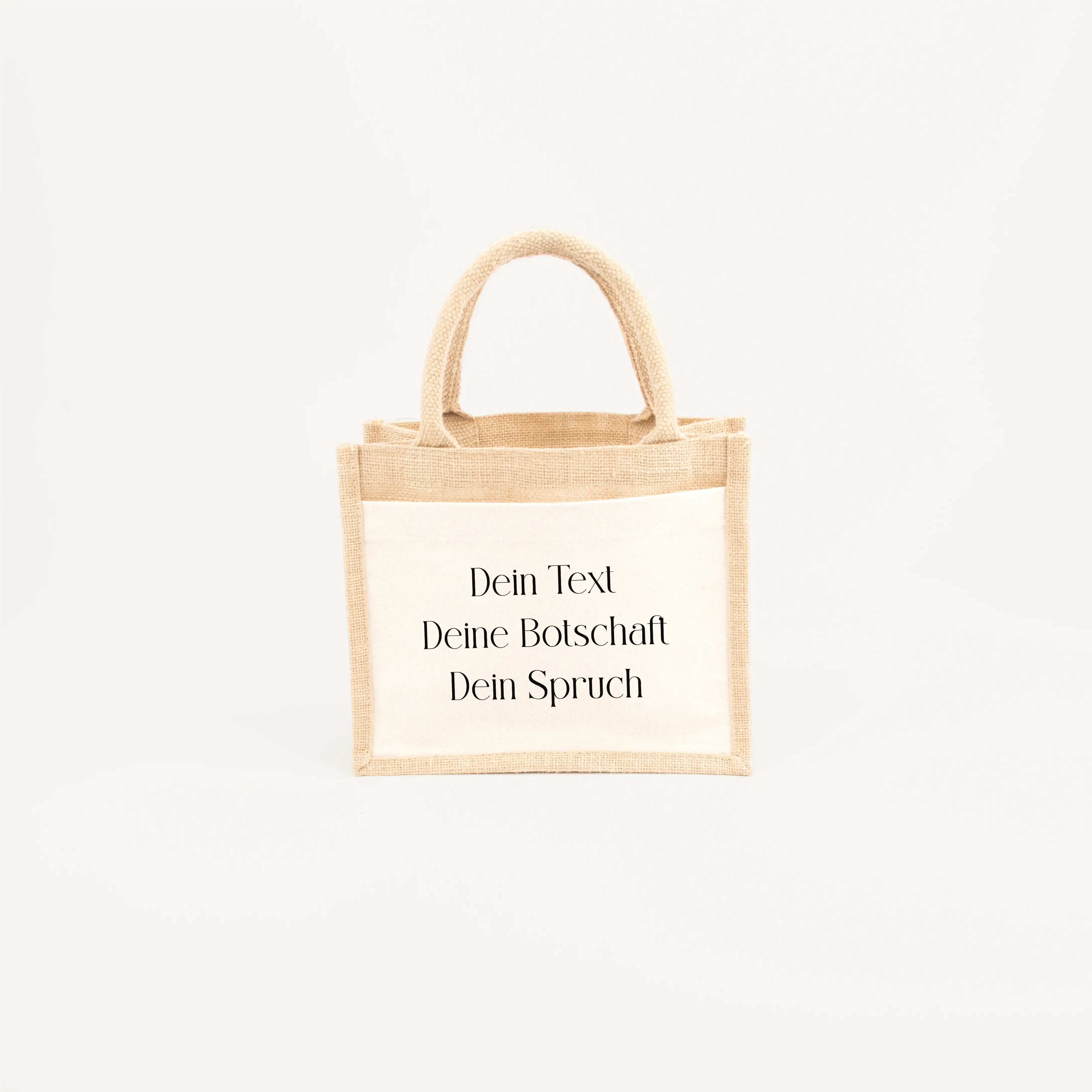 Jutetasche Eigener Spruch - Jutetasche - famprints - Mit einer Jutetasche eigener Spruch von famprints gestaltest du einen Begleiter, der deine Worte trägt und im Alltag für liebevolle Momente sorgt. Die naturfarbene Jute kombiniert mit einer Baumwoll-Vor