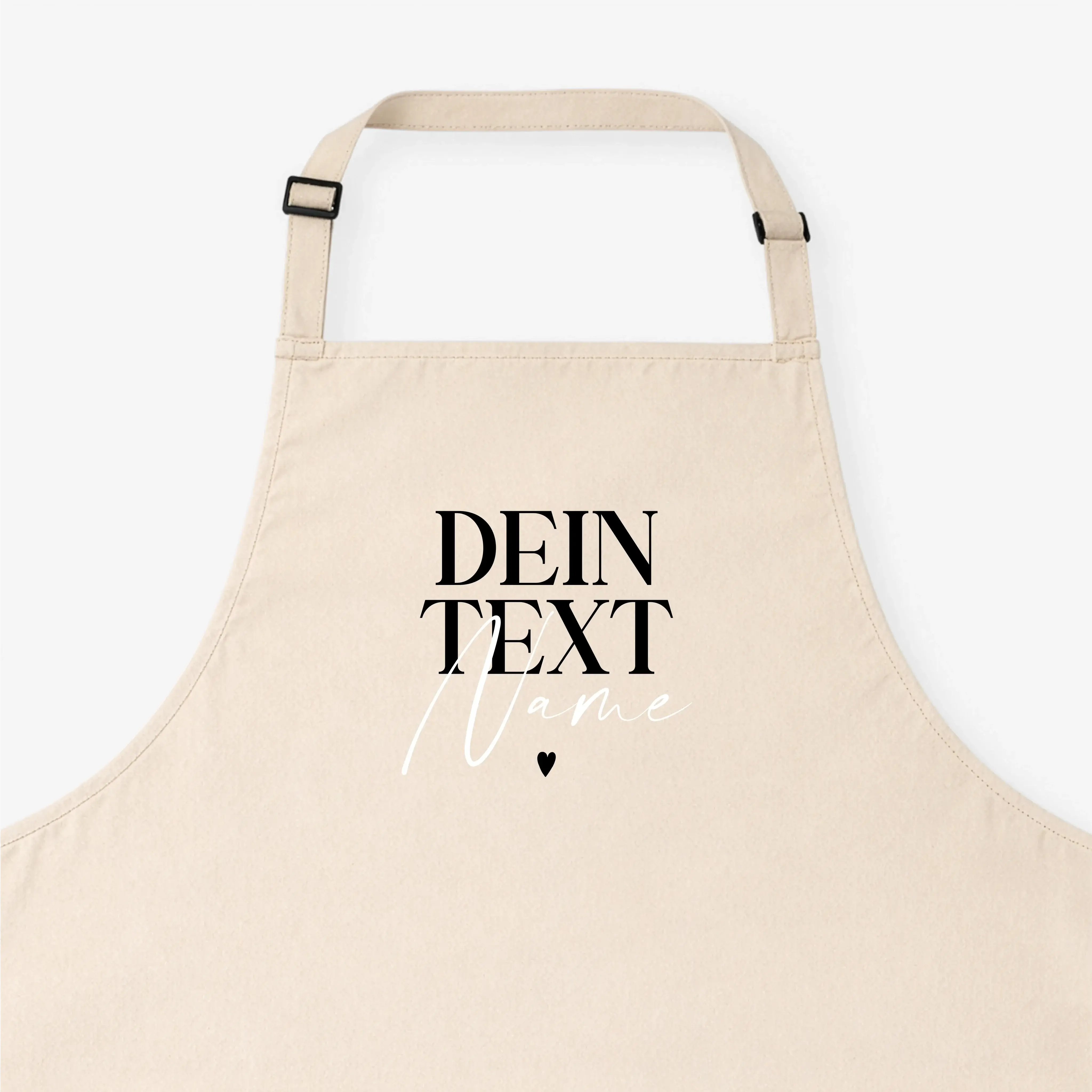 Kochschürze Dein Text-Kochschürze-famprints-Die Kochschürze Dein Text von famprints macht aus dem Kochen etwas Persönliches. Du gestaltest deine Schürze genau so, wie sie zu dir oder zur beschenkten Person passt. Ob Name, kurzer Spruch oder eine liebevoll