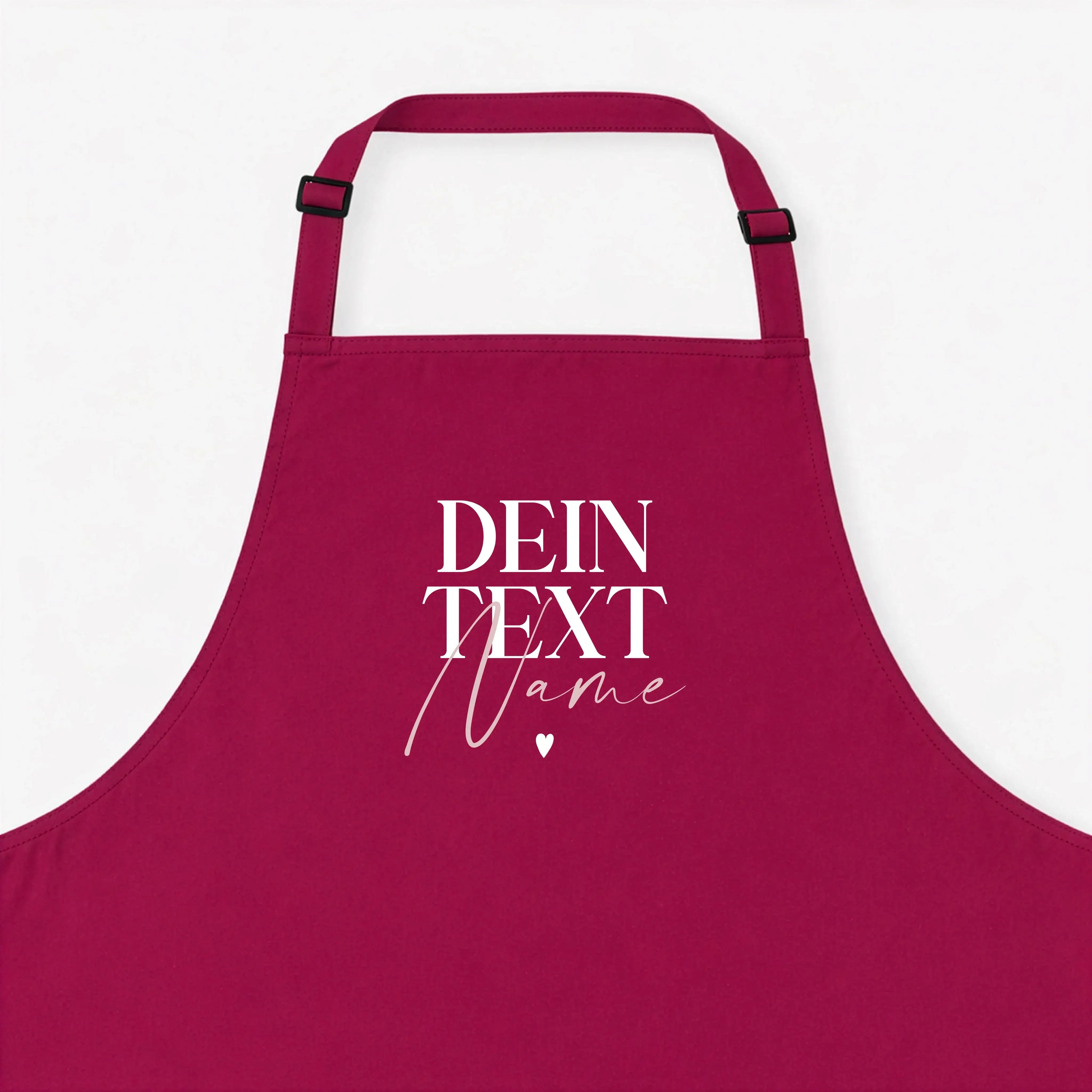 Kochschürze Dein Text-famprints-Kochschürze-Die Kochschürze Dein Text von famprints macht aus dem Kochen etwas Persönliches. Du gestaltest deine Schürze genau so, wie sie zu dir oder zur beschenkten Person passt. Ob Name, kurzer Spruch oder eine liebevoll