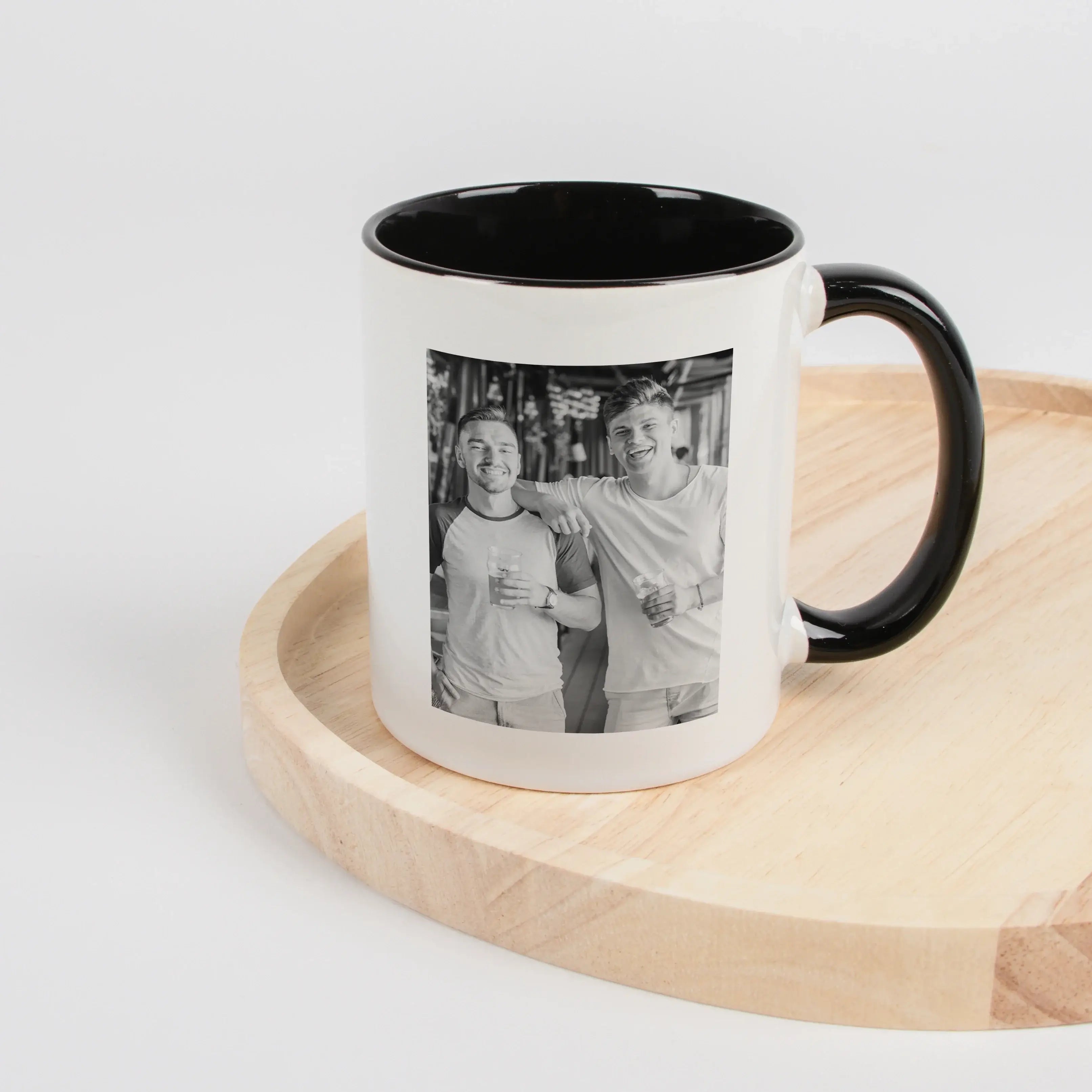 Tasse Definition Bester Freund-Keramik Tasse-famprints-Die Tasse Definition Bester Freund von famprints ist eine persönliche Geschenkidee für Menschen, die nicht einfach irgendetwas verschenken möchten. Das Design im Duden Stil beschreibt auf liebevolle W