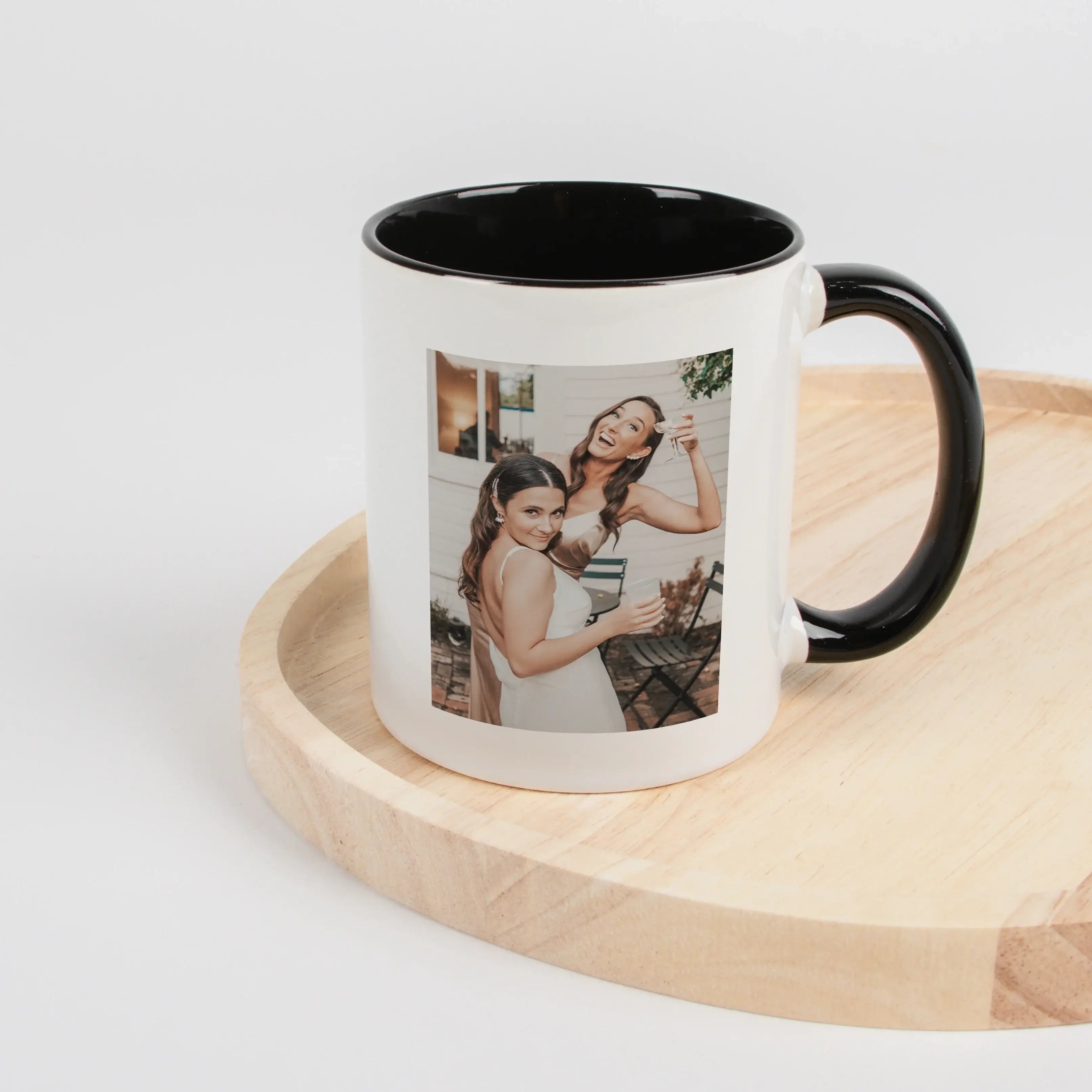 Tasse Definition Trauzeugin-Keramik Tasse-famprints-Die Tasse Definition Trauzeugin von famprints ist ein persönliches Geschenk für einen ganz besonderen Menschen an deiner Seite. Auf der weißen Tasse steht eine liebevolle Definition im Duden Stil, die de