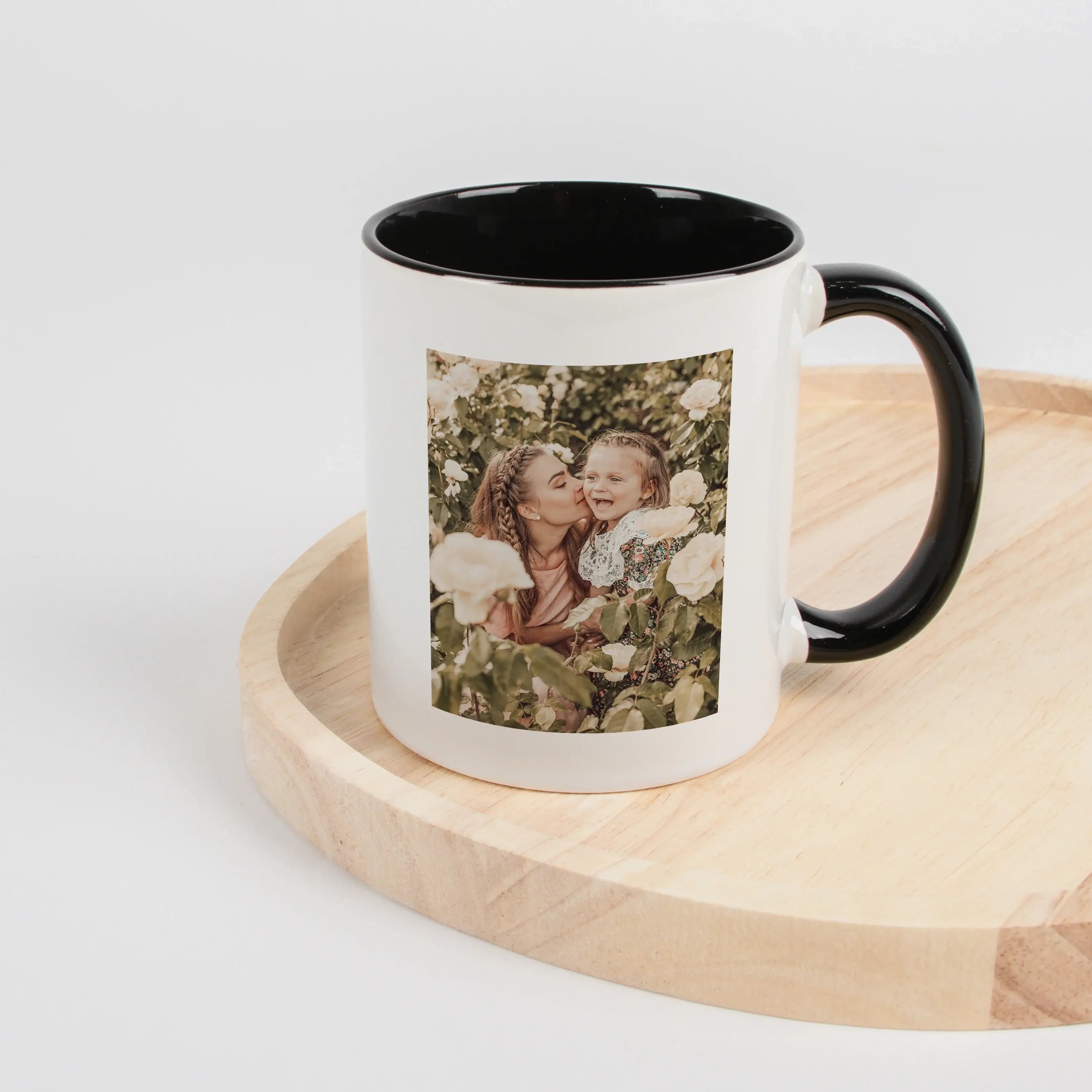 Tasse Definition Tante-Keramik Tasse-famprints-Die Tasse Definition Tante ist eine persönliche Geschenkidee für einen Menschen, der im Alltag einfach dazugehört. Das Design im Duden Stil bringt mit liebevollen Worten auf den Punkt, was deine Tante für dic
