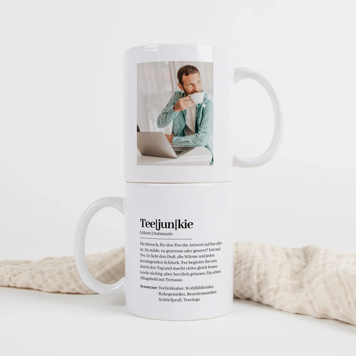 Tasse Definition Teejunkie - Keramik Tasse - Personalisiertes Geschenk