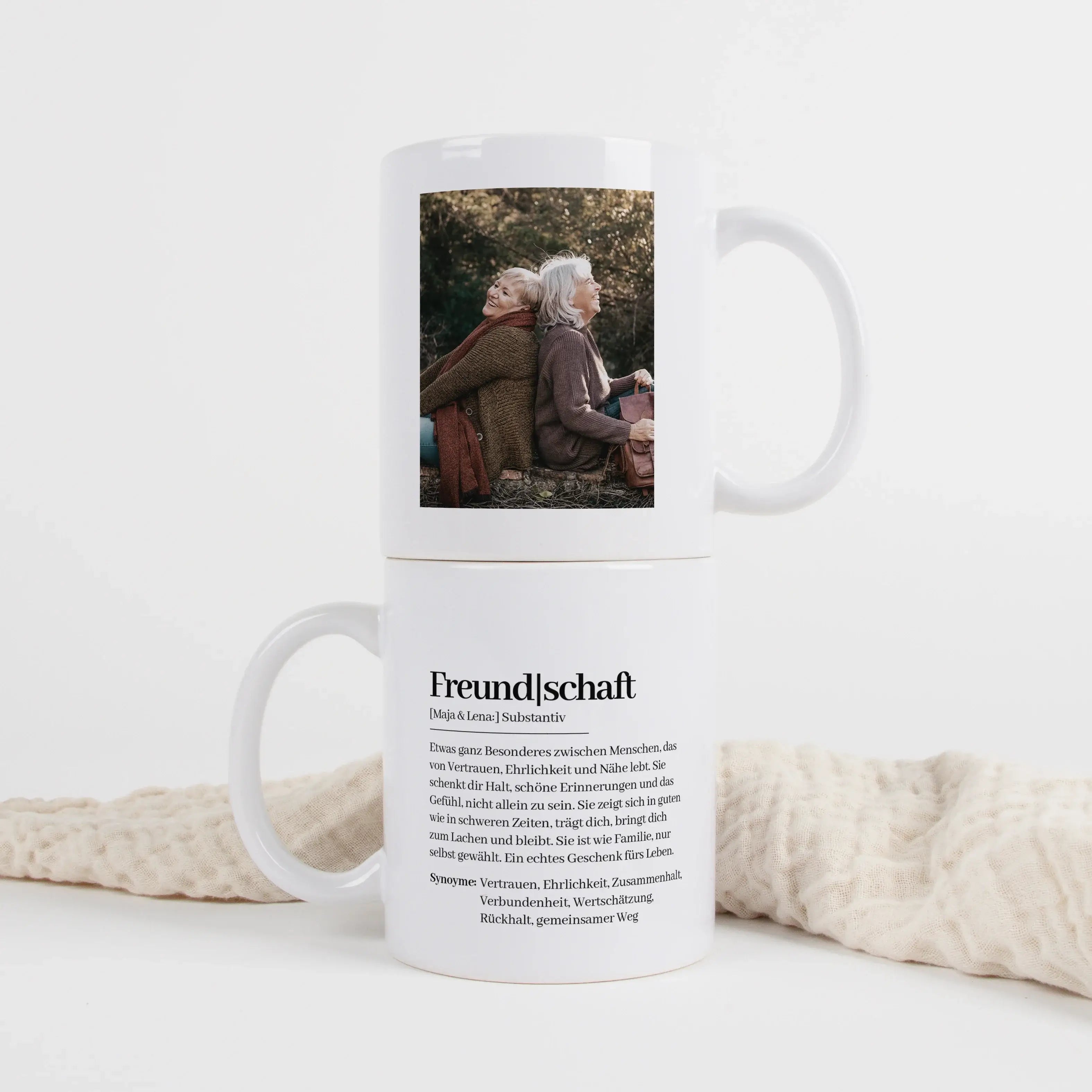 Tasse Definition Freundschaft-Keramik Tasse-famprints-Manche Verbindungen brauchen keine großen Worte und sagen trotzdem alles. Unsere Tasse Definition Freundschaft bringt genau dieses Gefühl auf den Punkt: eine liebevolle Beschreibung im Duden Stil, die