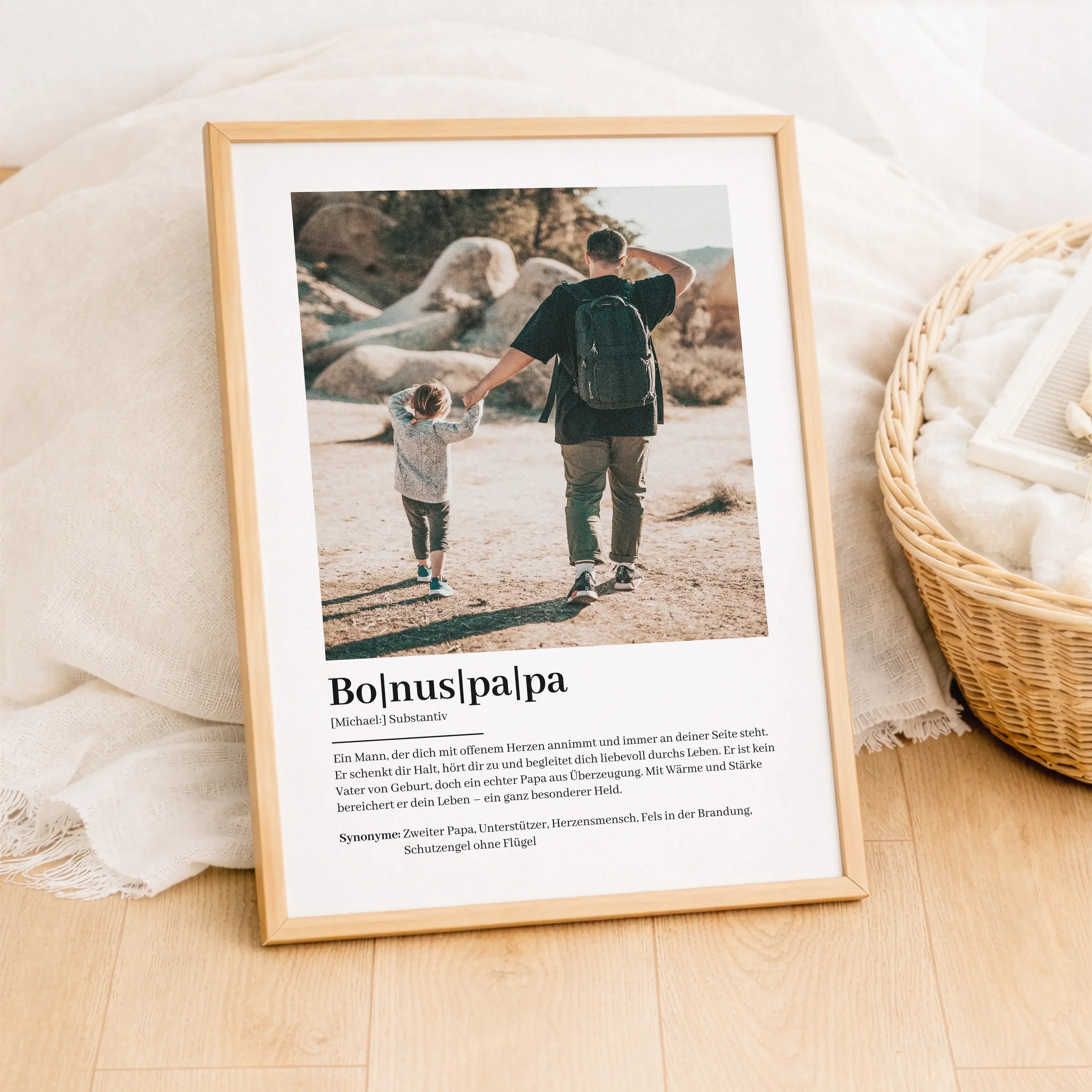Bonuspapa Definition Poster mit Foto-Personalisiertes Poster-famprints-Das Bonuspapa Definition Poster mit Foto ist eine besondere Art, Danke zu sagen und Wertschätzung sichtbar zu machen. Es verbindet ein persönliches Bild mit einer liebevollen Definitio