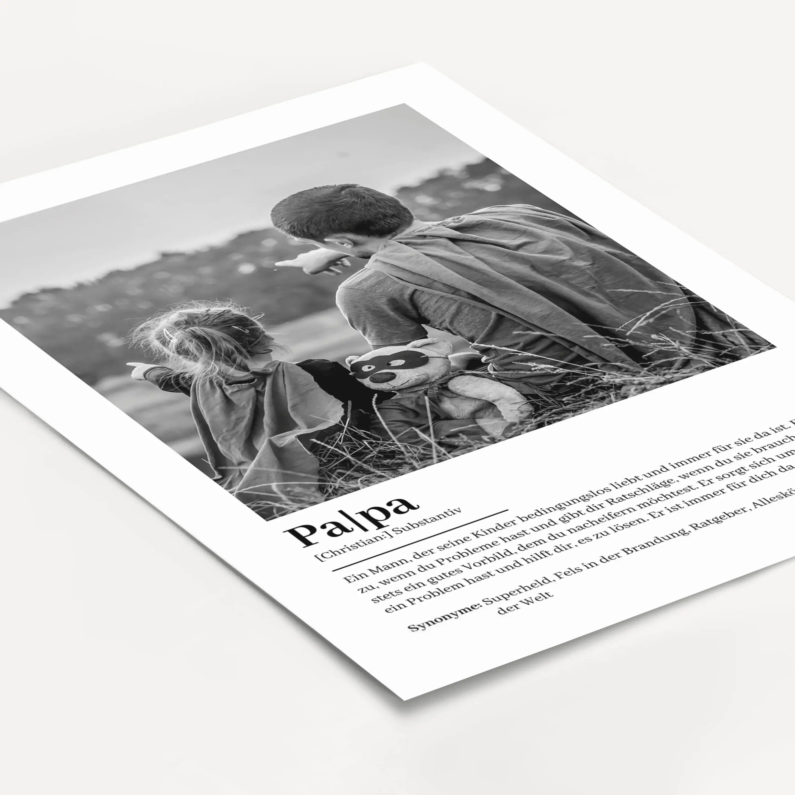 Papa Definition Poster mit Foto-Personalisiertes Poster-famprints-Das Papa Definition Poster mit Foto ist eine persönliche Art, Danke zu sagen. Du gestaltest ein individuelles Poster mit einem eigenen Bild und dem Vornamen deines Papas und machst daraus e