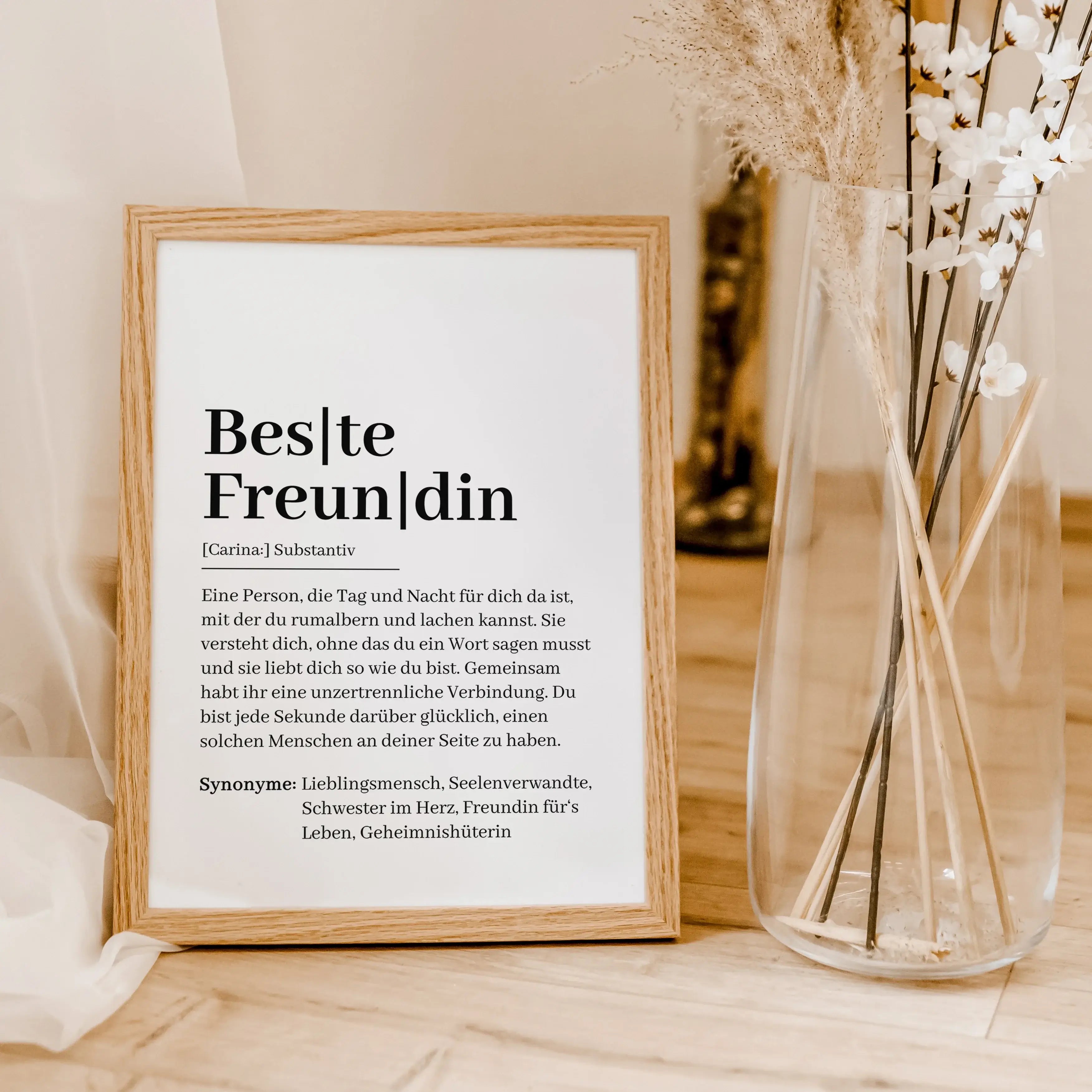 Beste Freundin Definition Poster-famprints-Personalisiertes Poster-Unser "Beste Freundin Definition Poster" ist das perfekte Geschenk für deine beste Freundin! Personalisierbar mit ihrem Namen, ist dieses Poster nicht nur ein hübsches Dekorationsstück, so