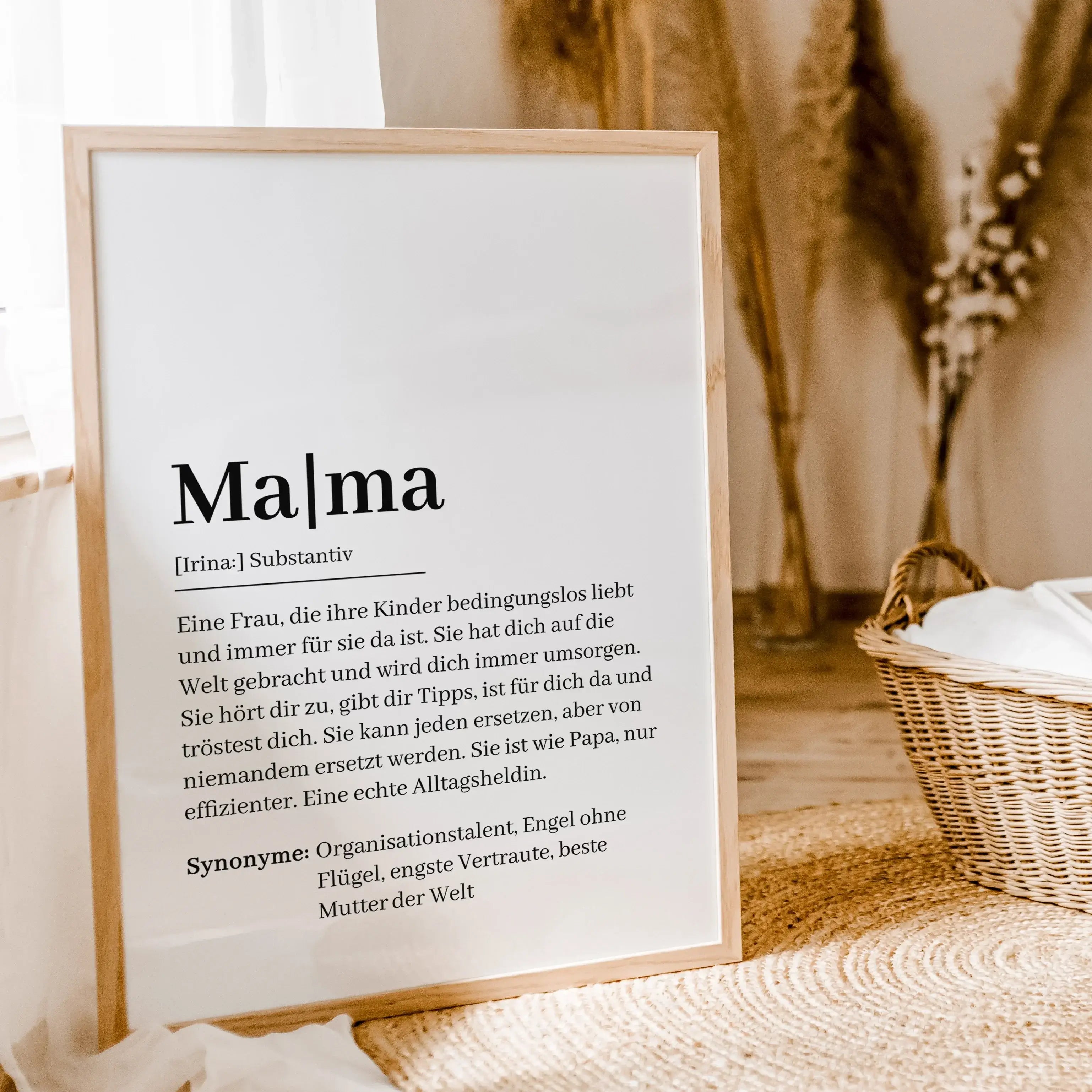 Mama Definition Poster-famprints-Personalisiertes Poster-Auf dem Mama Definition Poster findest du unsere Definition von einer Mutter. Natürlich beschreibt diese Definition nicht vollumfänglich die Liebe zu deiner Mutter, aber das Definition Poster zeigt
