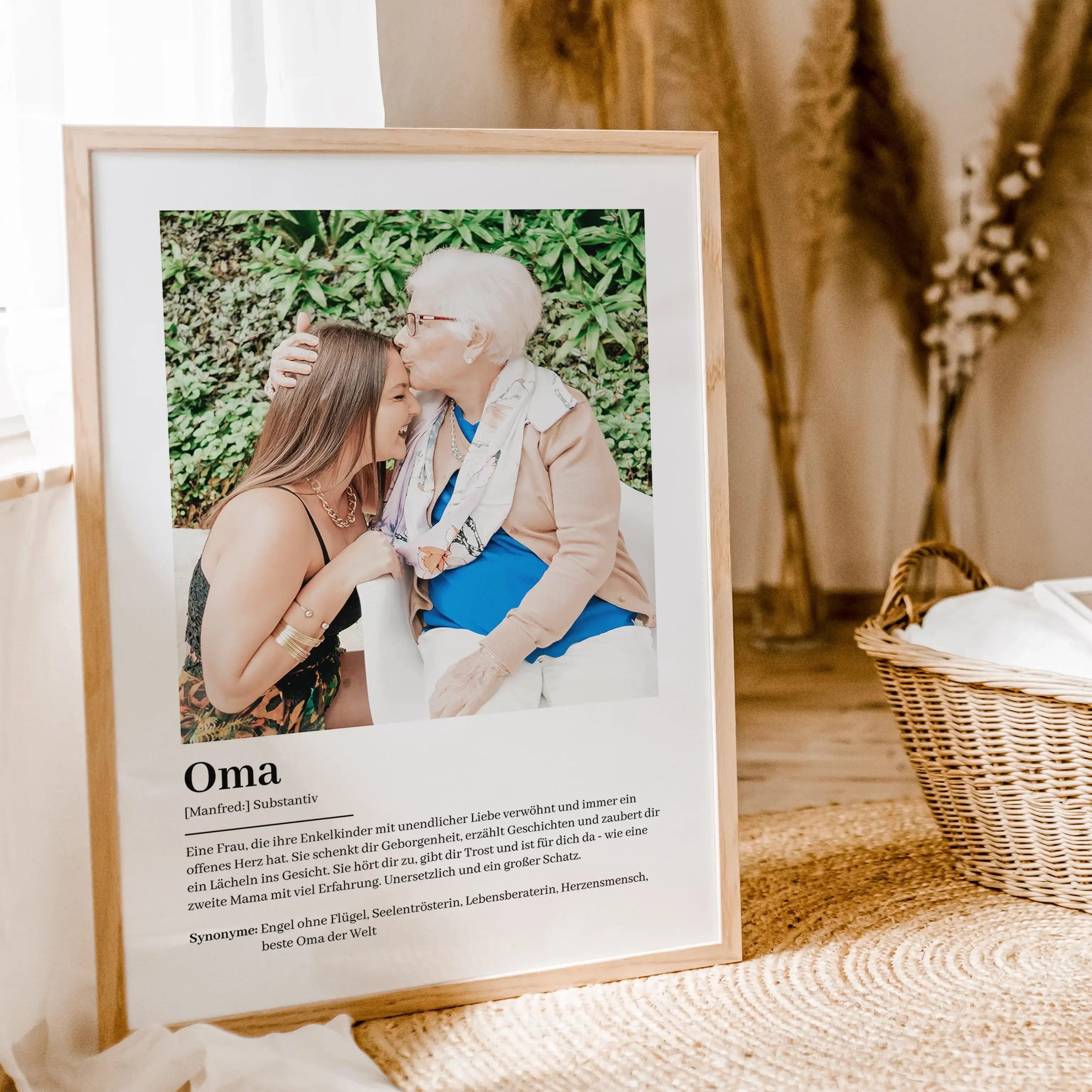 Oma Definition Poster mit Foto-famprints-Personalisiertes Poster-Suchst du nach einem ganz besonderen Geschenk für deine Oma? Unser Oma Definition Poster mit Foto ist die perfekte Wahl, um deine Liebe und Wertschätzung auf einzigartige Weise auszudrücken.