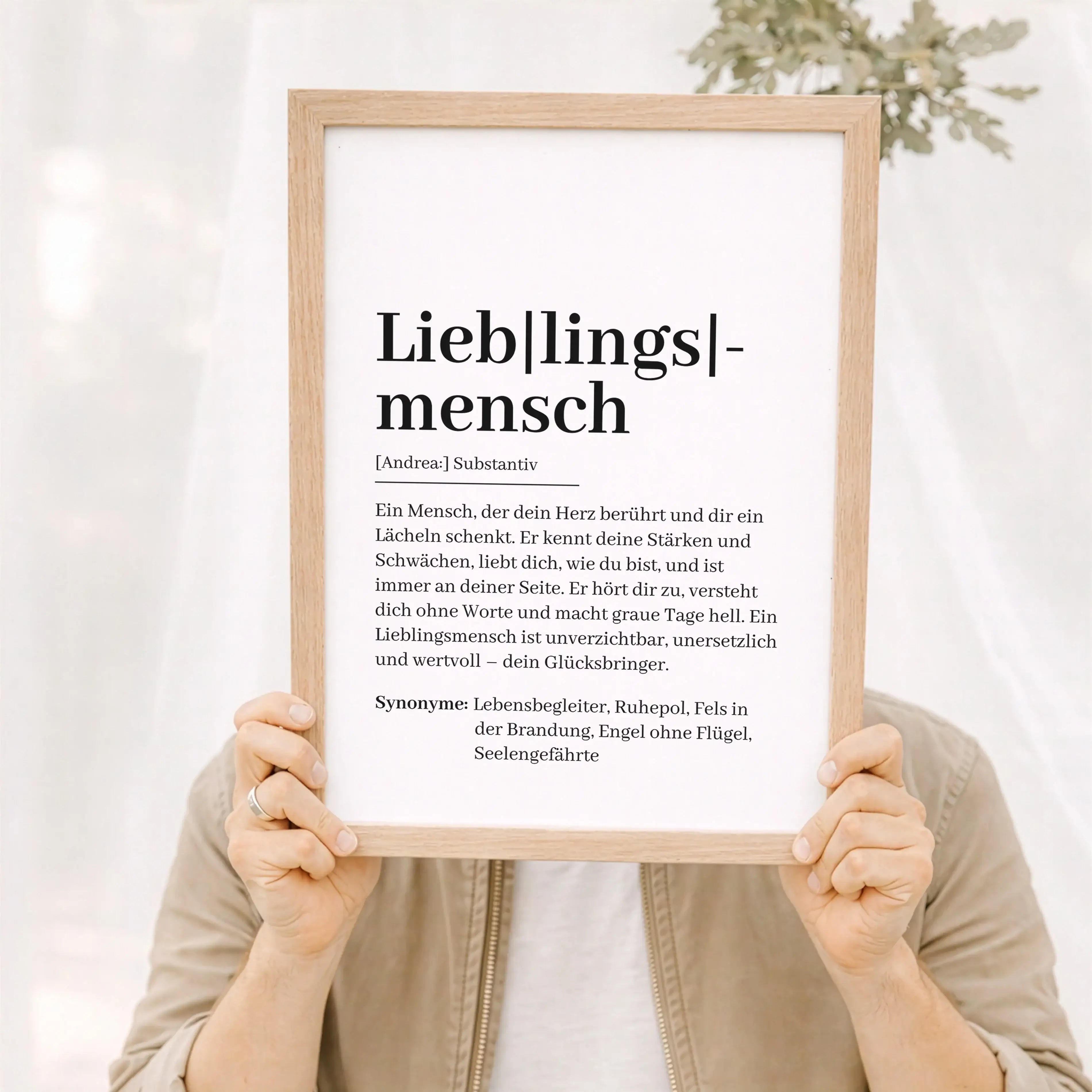Lieblingsmensch Definition Poster-Personalisiertes Poster-famprints-Das Lieblingsmensch Definition Poster von famprints ist mehr als nur ein schönes Wandbild. Es beschreibt mit liebevollen Worten, was einen ganz besonderen Menschen im Leben ausmacht. Ob P