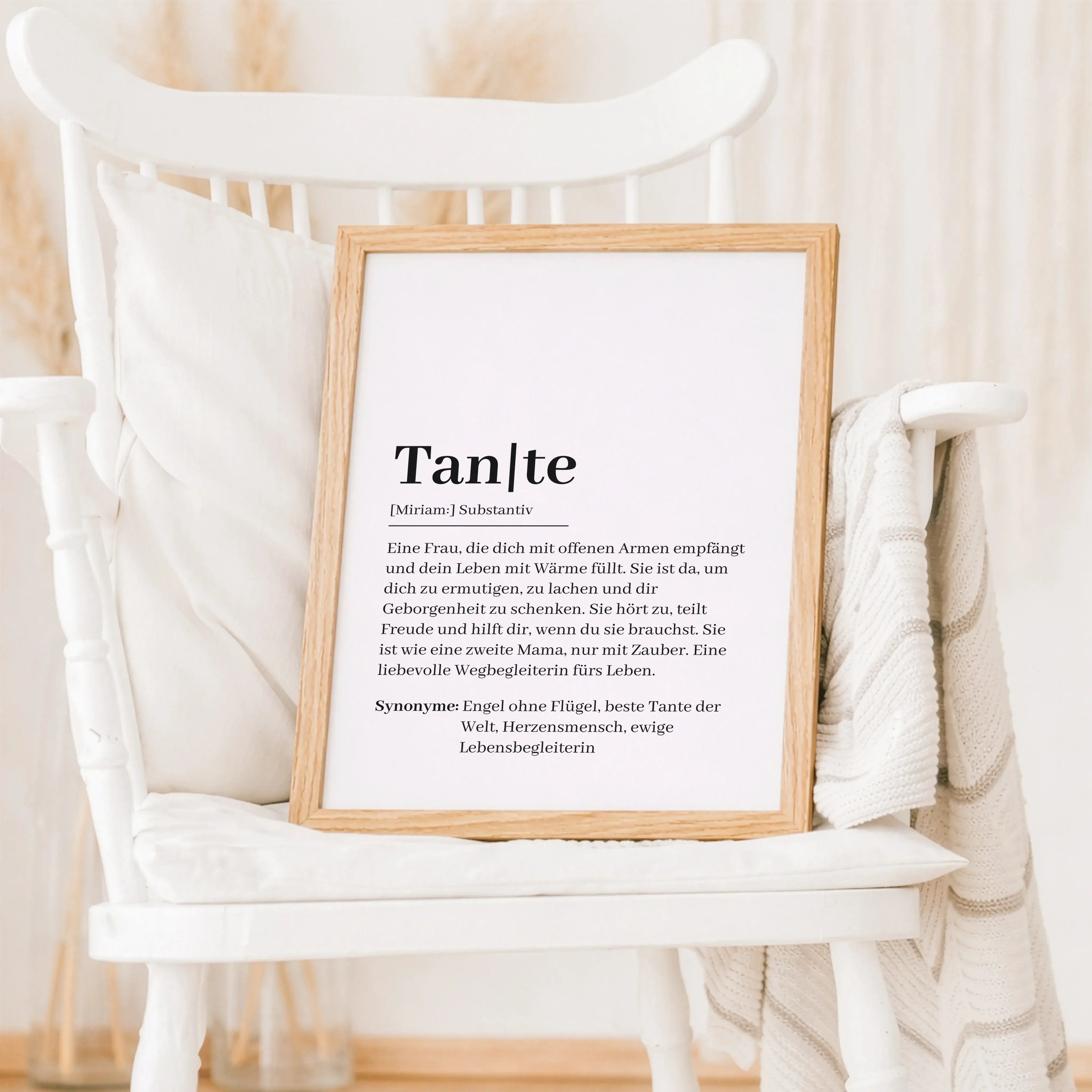 Tante Definition Poster-Personalisiertes Poster-famprints-Das Tante Definition Poster von famprints ist eine liebevolle Art, deiner Tante zu zeigen, was sie für dich bedeutet. Das moderne Typografie-Design greift die emotionale Bedeutung einer Tante auf u