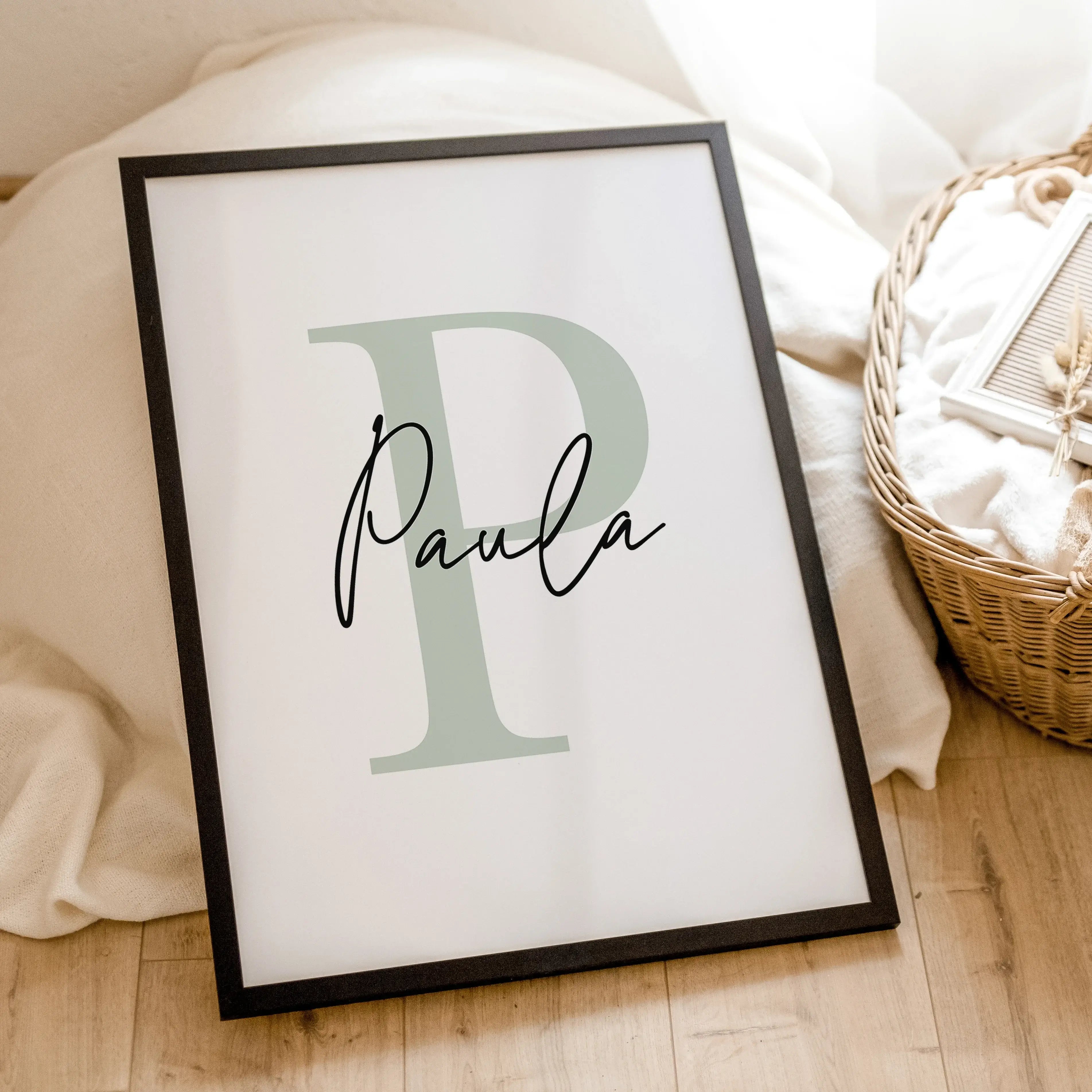 Buchstaben Poster mit Namen-famprints-Personalisiertes Poster-Unser Buchstaben Poster mit Namen ist das perfekte Geschenk für Kinder! Personalisiere das Poster mit dem Namen deines Kindes und wähle aus zwei schönen Farben für den Buchstaben. Das Poster is