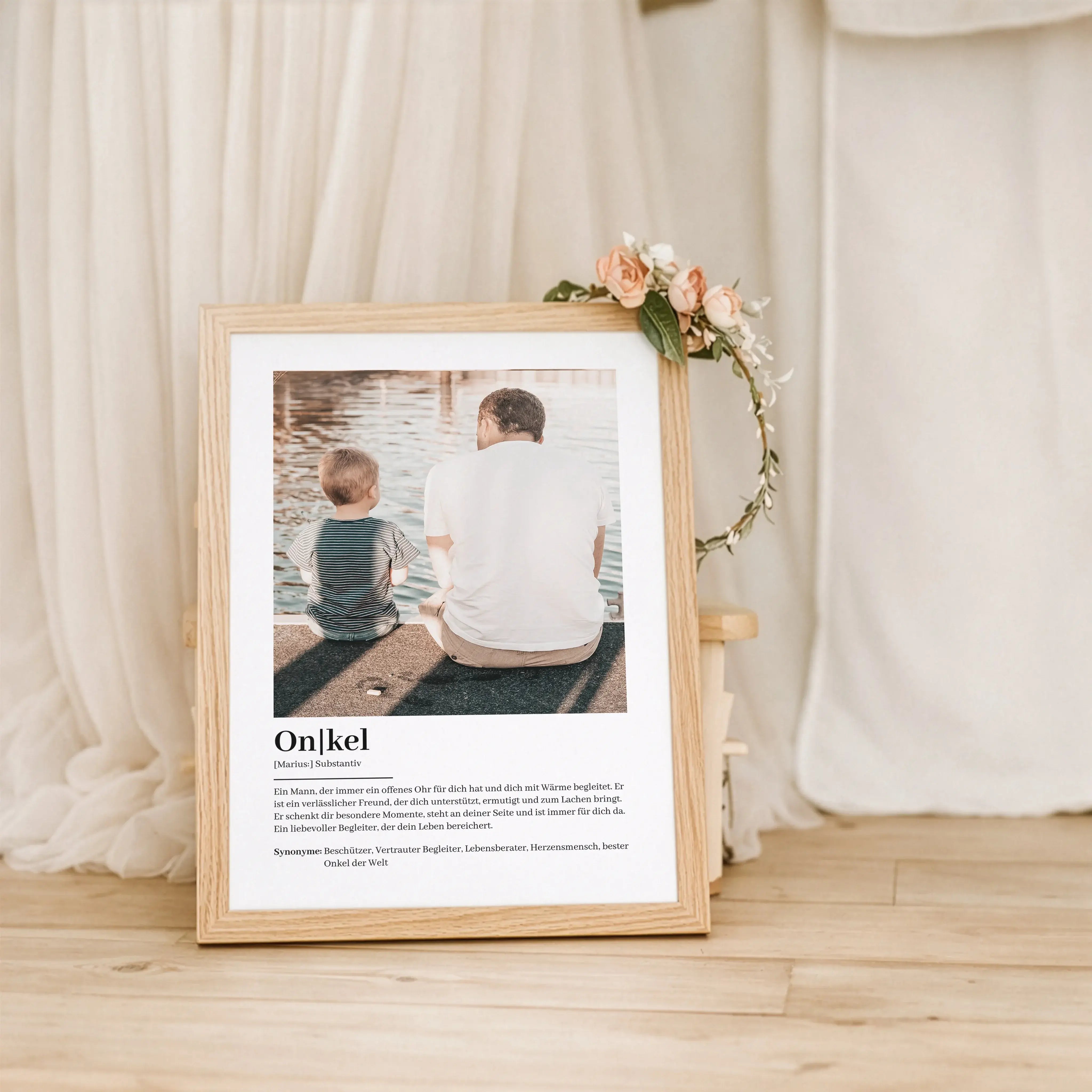 Onkel Definition Poster mit Foto-Personalisiertes Poster-famprints-Das Onkel Definition Poster mit Foto ist eine persönliche Geschenkidee für alle, die ihrem Onkel auf besondere Weise Danke sagen möchten. Dieses individuell gestaltbare Poster verbindet ei