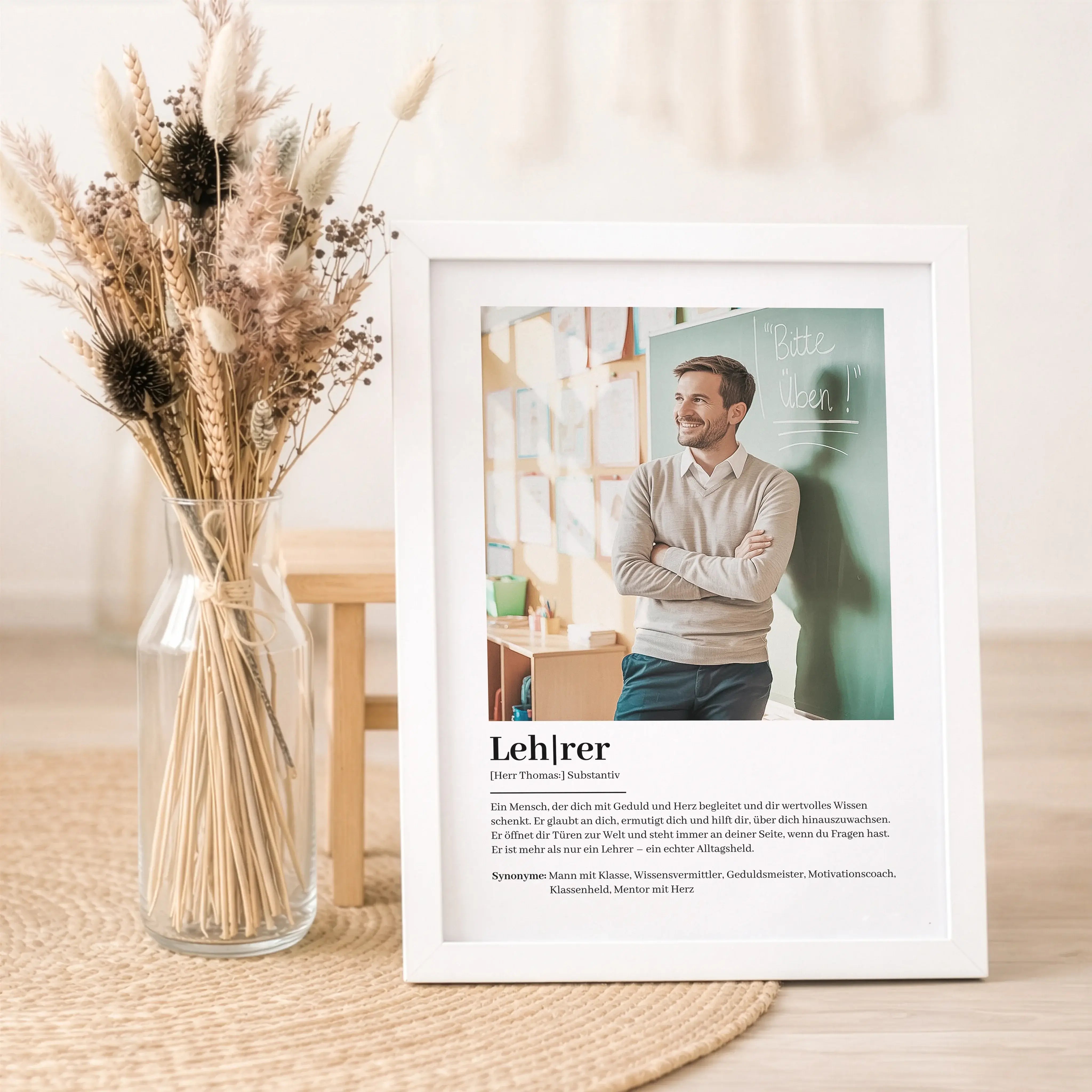 Lehrer Definition Poster mit Foto-Personalisiertes Poster-famprints-Ein Lehrer prägt, begleitet und bleibt oft länger im Kopf als der Unterrichtsstoff. Mit dem Lehrer Definition Poster mit Foto schenkst du eine persönliche Erinnerung, die Wertschätzung si