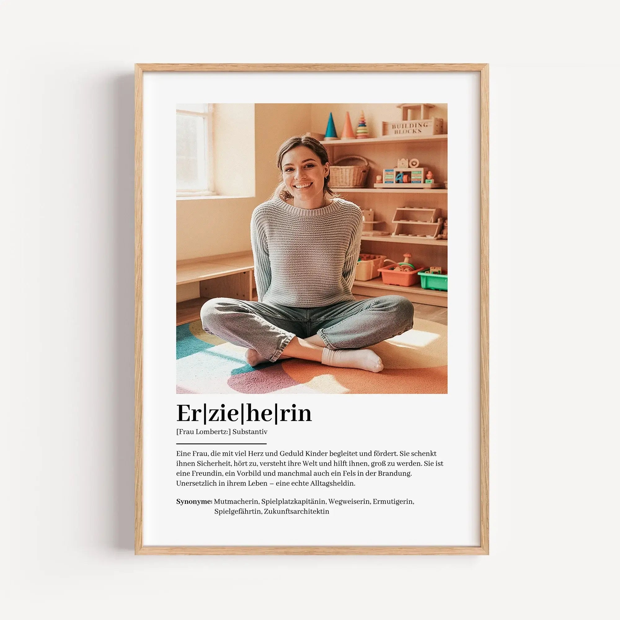 Erzieherin Definition Poster mit Foto-Personalisiertes Poster-famprints-Das Erzieherin Definition Poster mit Foto ist ein persönliches Geschenk, das Wertschätzung sichtbar macht und echte Emotionen transportiert. Bei famprints gestaltest du ein individuel