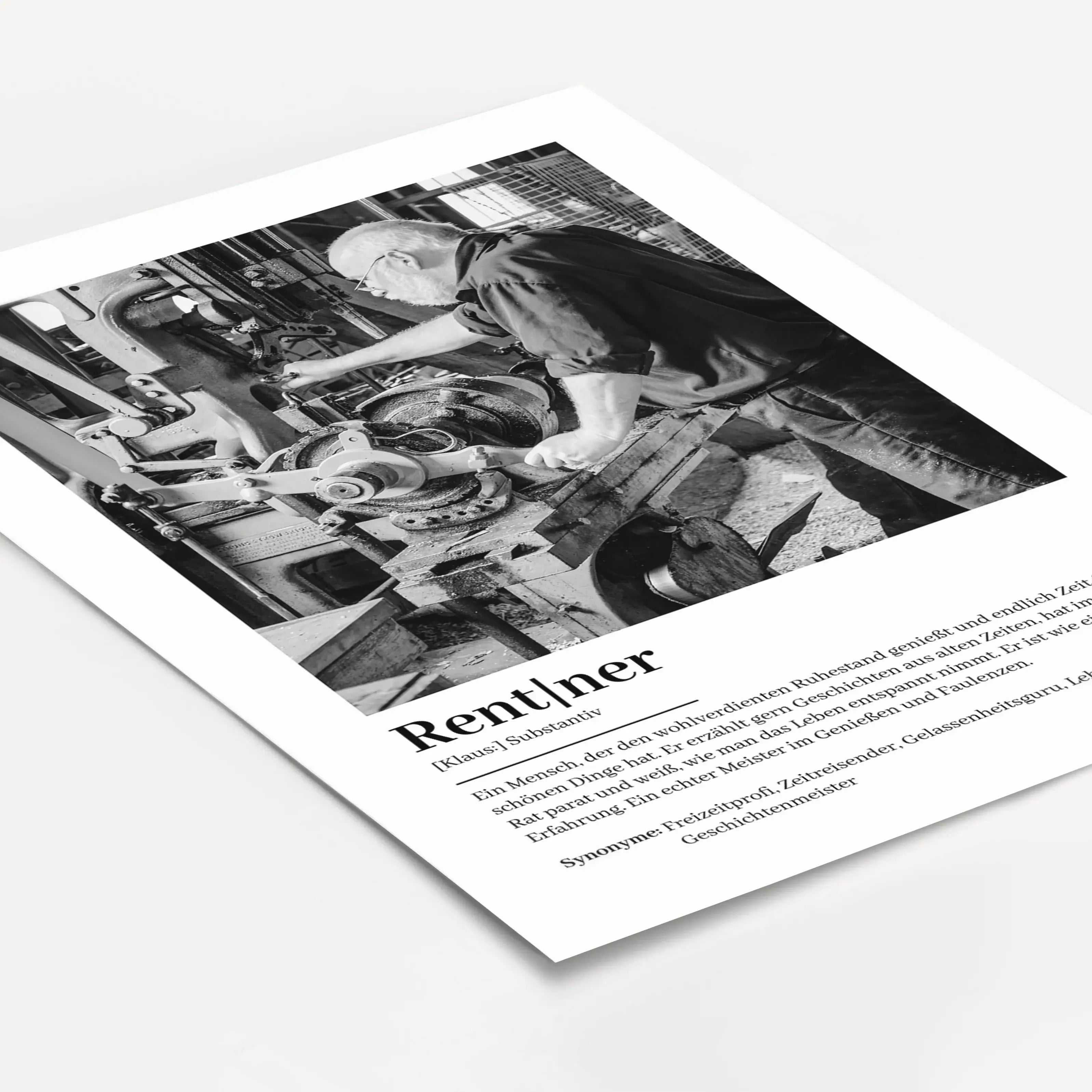 Rentner Definition Poster mit Foto-Personalisiertes Poster-famprints-Das Rentner Definition Poster mit Foto ist ein persönliches Geschenk zum Ruhestand, das Humor, Wertschätzung und Individualität verbindet. Bei famprints gestaltest du ein Poster, das den