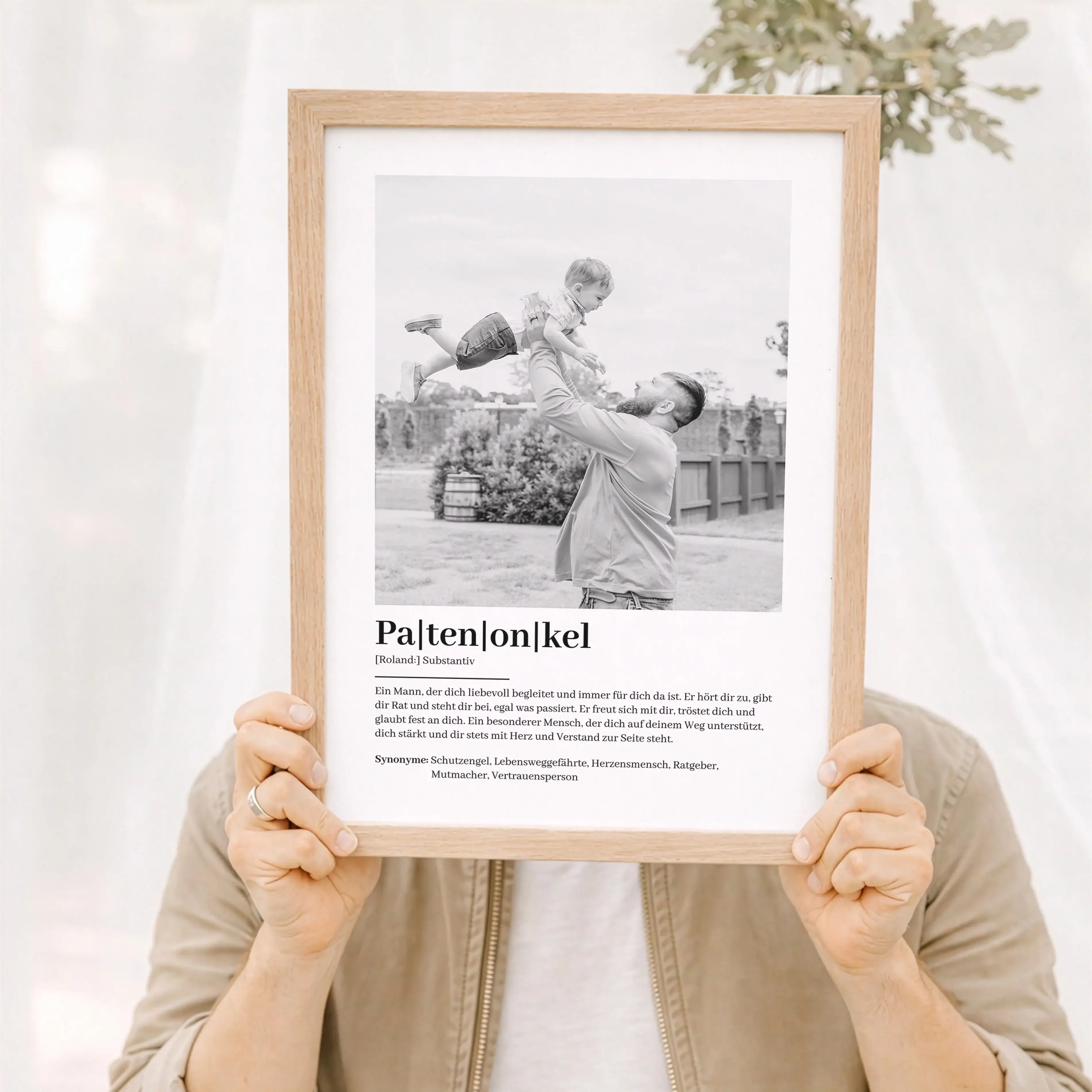 Patenonkel Definition Poster mit Foto-Personalisiertes Poster-famprints-Das Patenonkel Definition Poster mit Foto ist eine persönliche Geschenkidee für alle, die ihrem Patenonkel zeigen möchten, wie wichtig er ist. Das Design verbindet eine liebevolle Def
