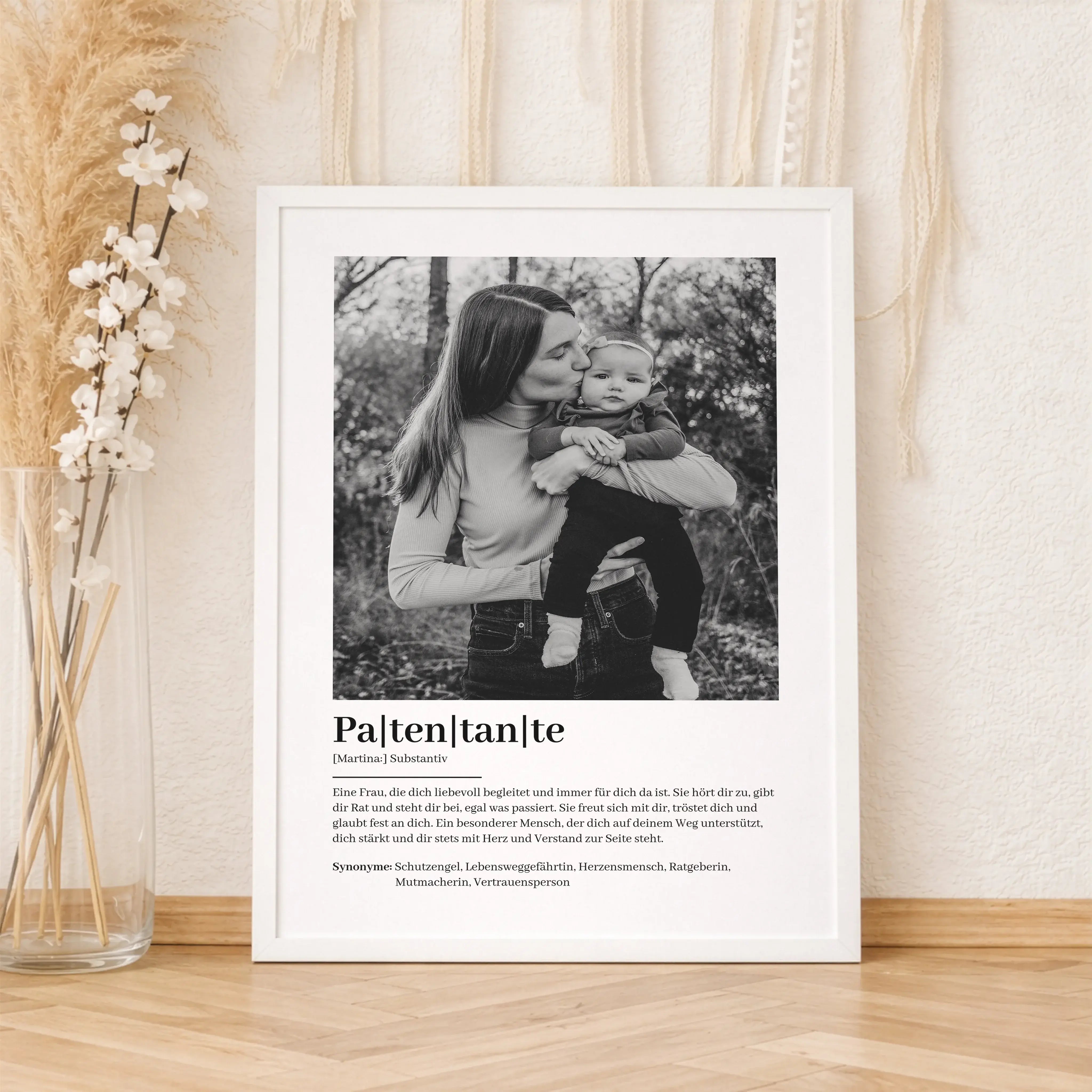 Patentante Definition Poster mit Foto-Personalisiertes Poster-famprints-Das Patentante Definition Poster mit Foto ist ein persönliches Geschenk für einen Menschen, der im Leben eine besondere Rolle spielt. Mit einer liebevoll formulierten Definition, eine