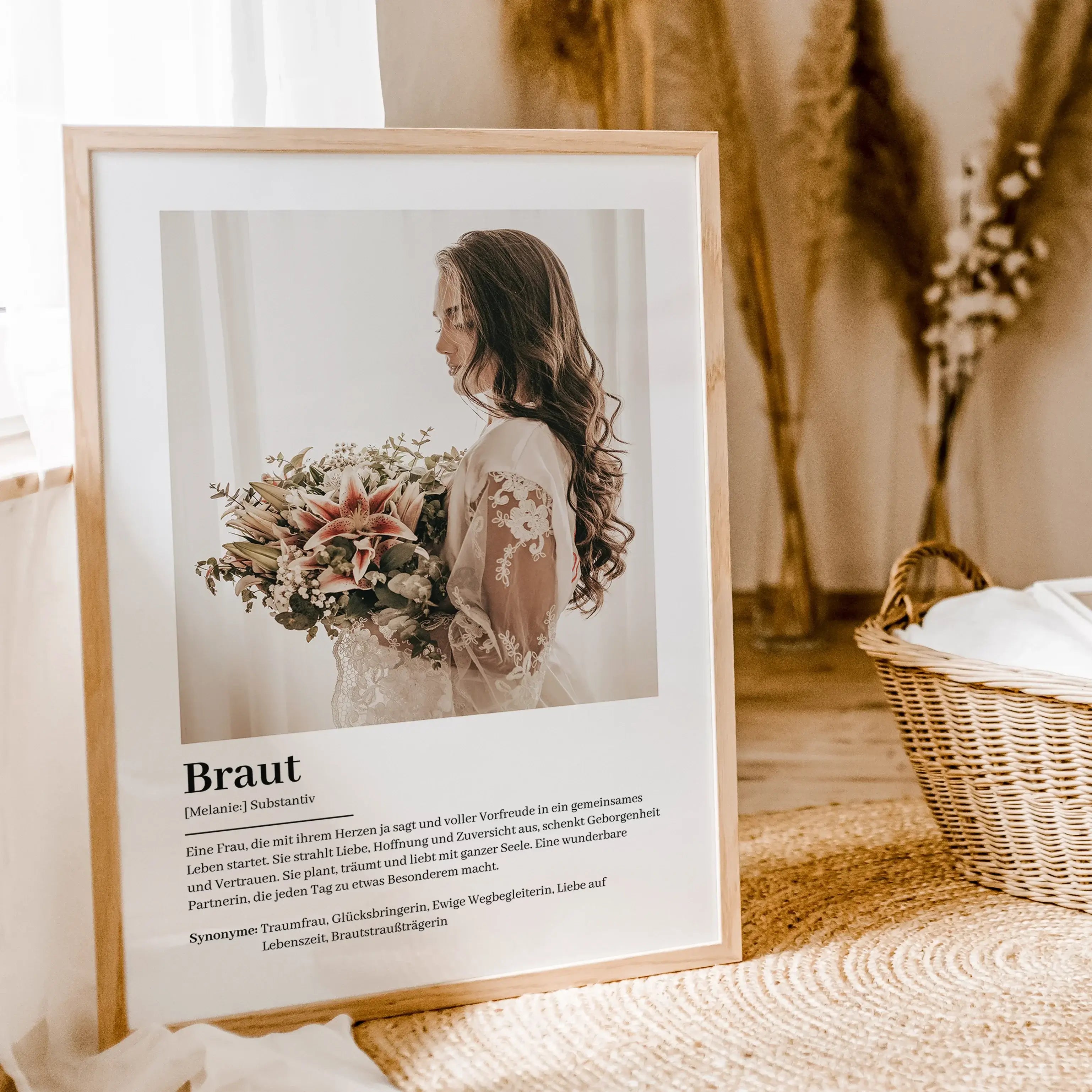 Braut Definition Poster mit Foto-Personalisiertes Poster-famprints-Suchst du nach einem einzigartigen Geschenk für die Braut? Unser Braut Definition Poster mit Foto ist die perfekte Wahl! Dieses liebevoll gestaltete Poster zeigt auf besondere Weise, was e