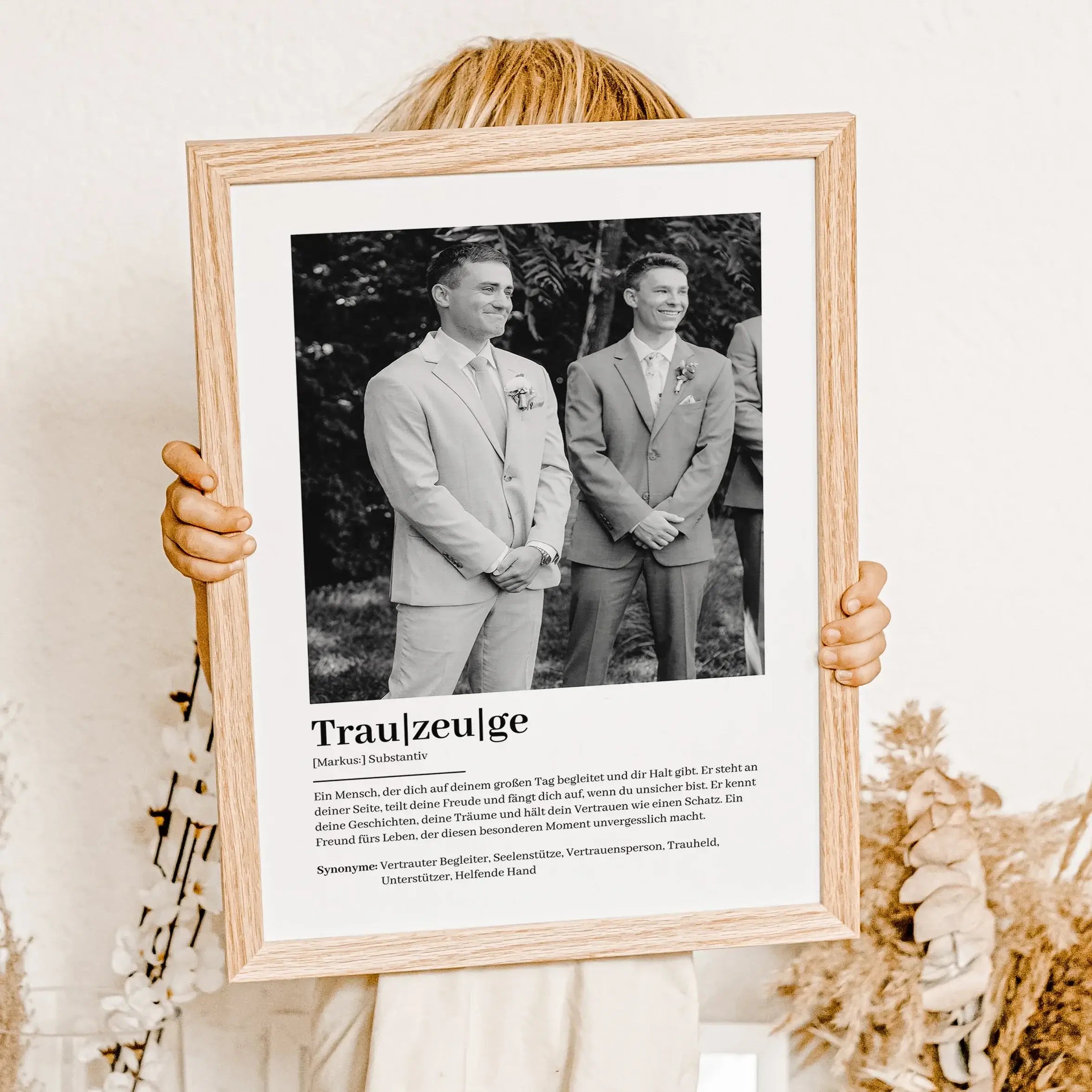 Trauzeuge Definition Poster mit Foto-Personalisiertes Poster-famprints-Suchst du nach einem besonderen Geschenk für deinen Trauzeugen? Unser Trauzeuge Definition Poster mit Foto ist die perfekte Wahl! Dieses liebevoll gestaltete Poster zeigt auf einzigart
