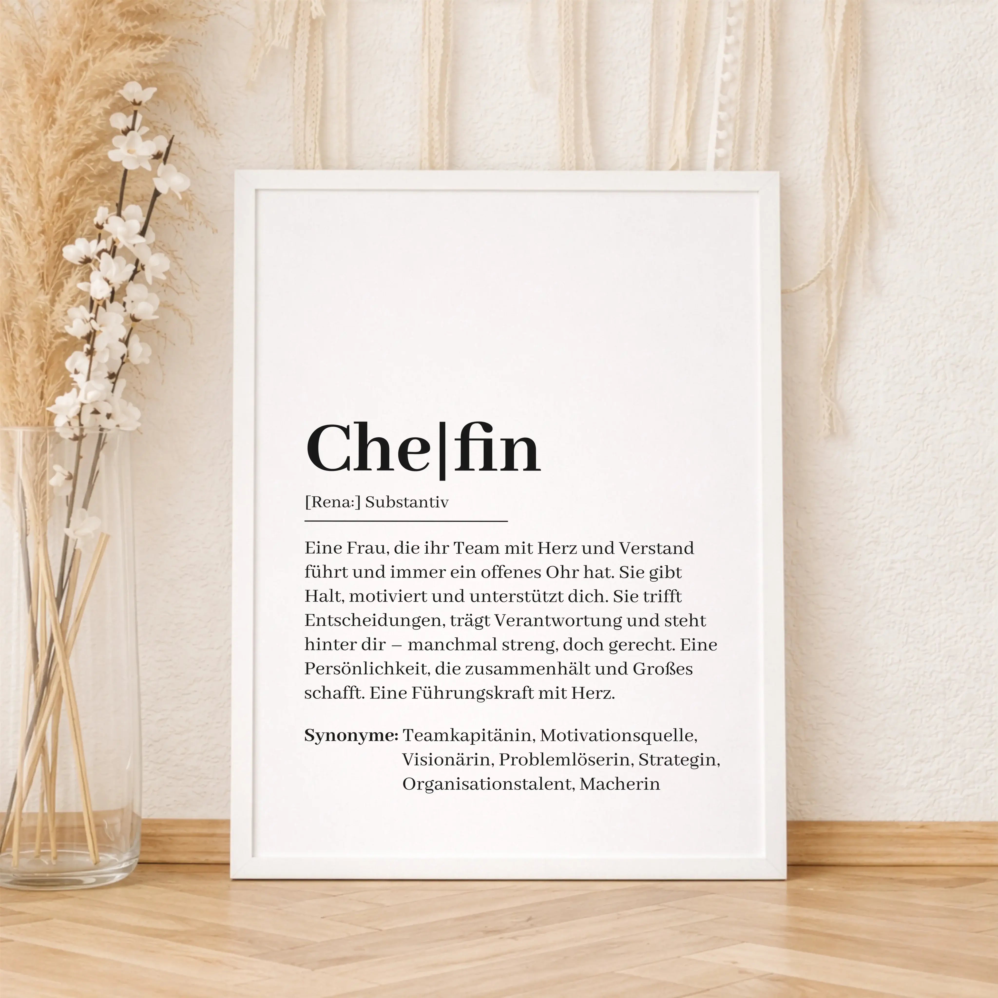 Chefin Definition Poster-Personalisiertes Poster-famprints-Das Chefin Definition Poster ist eine besondere Geschenkidee für alle, die ihrer Führungskraft echte Wertschätzung zeigen möchten. Ob im Büro, im Homeoffice oder als Abschiedsgeschenk: Dieses Post