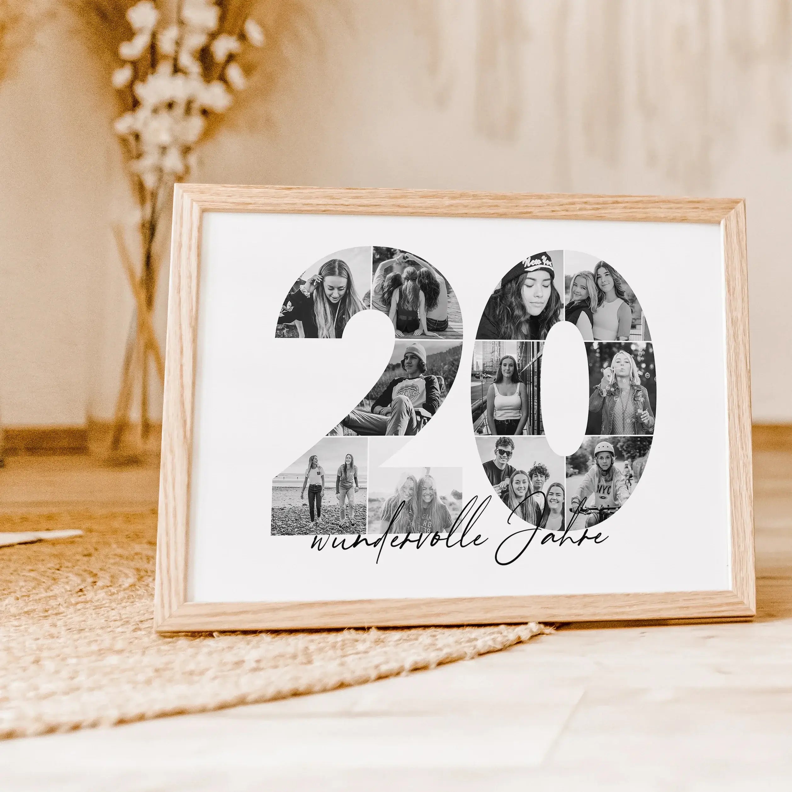 Foto Poster 20 Jahre - Personalisiertes Poster - famprints - Feiere besondere Momente mit unserem einzigartigen Foto Poster 20 – das perfekte personalisierte Geschenk für Geburtstage, Hochzeitstage oder Jubiläen! Die große Zahl „20“ auf dem Poster kannst