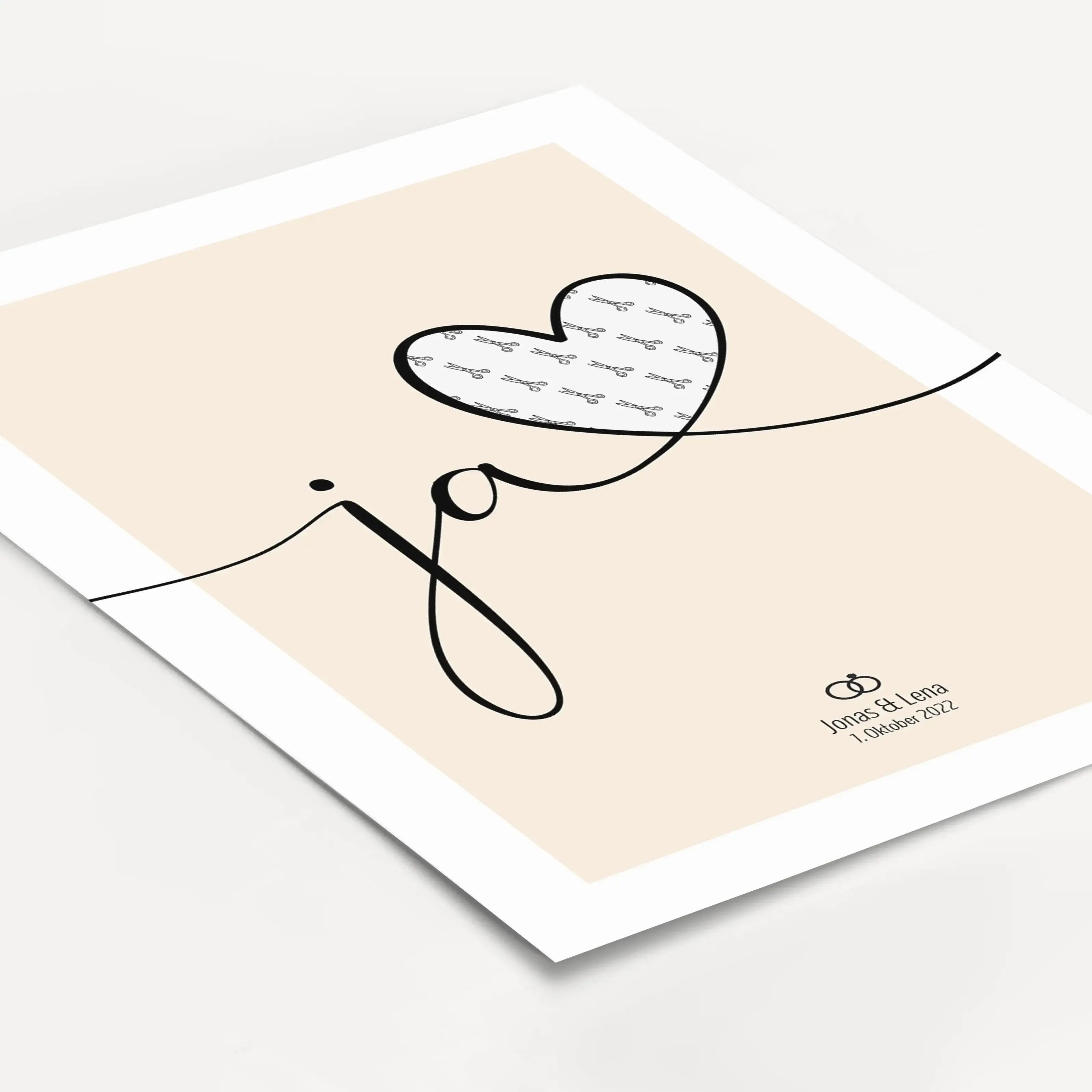 Geldgeschenk Ja Poster-Personalisiertes Poster-famprints-Das Geldgeschenk Ja Poster von famprints ist eine kreative Art, Geld zur Hochzeit zu verschenken und gleichzeitig etwas Persönliches zu überreichen. Der elegante Ja Schriftzug mit Herz wird zum Mitt