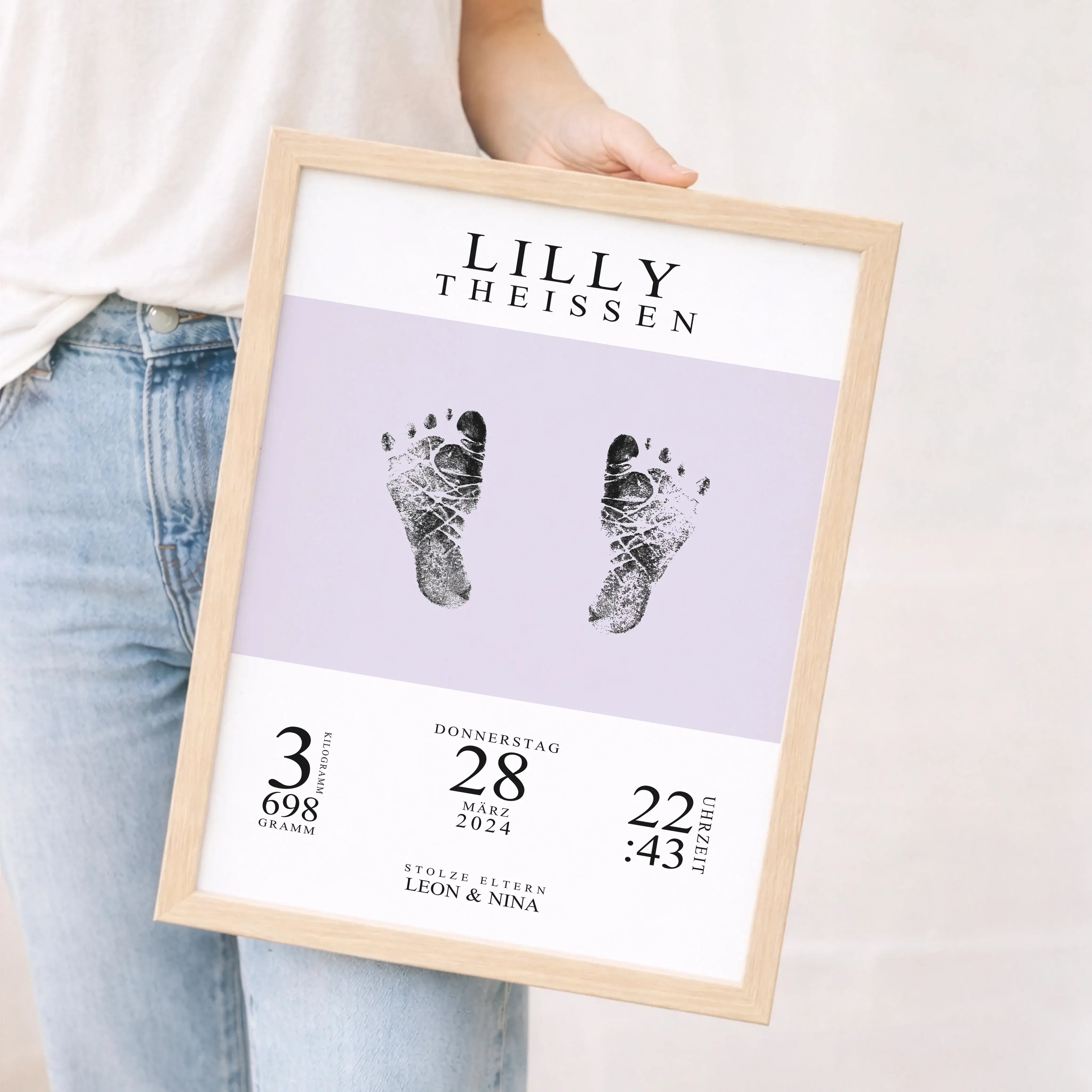 Geburtsposter mit Abdruck-Personalisiertes Poster-famprints-Ein Geburtsposter mit Abdruck hält die ersten großen Momente deines Babys stilvoll fest. Bei famprints gestaltest du ein personalisiertes Poster zur Geburt, das Name, Geburtsdatum, Uhrzeit und Ge