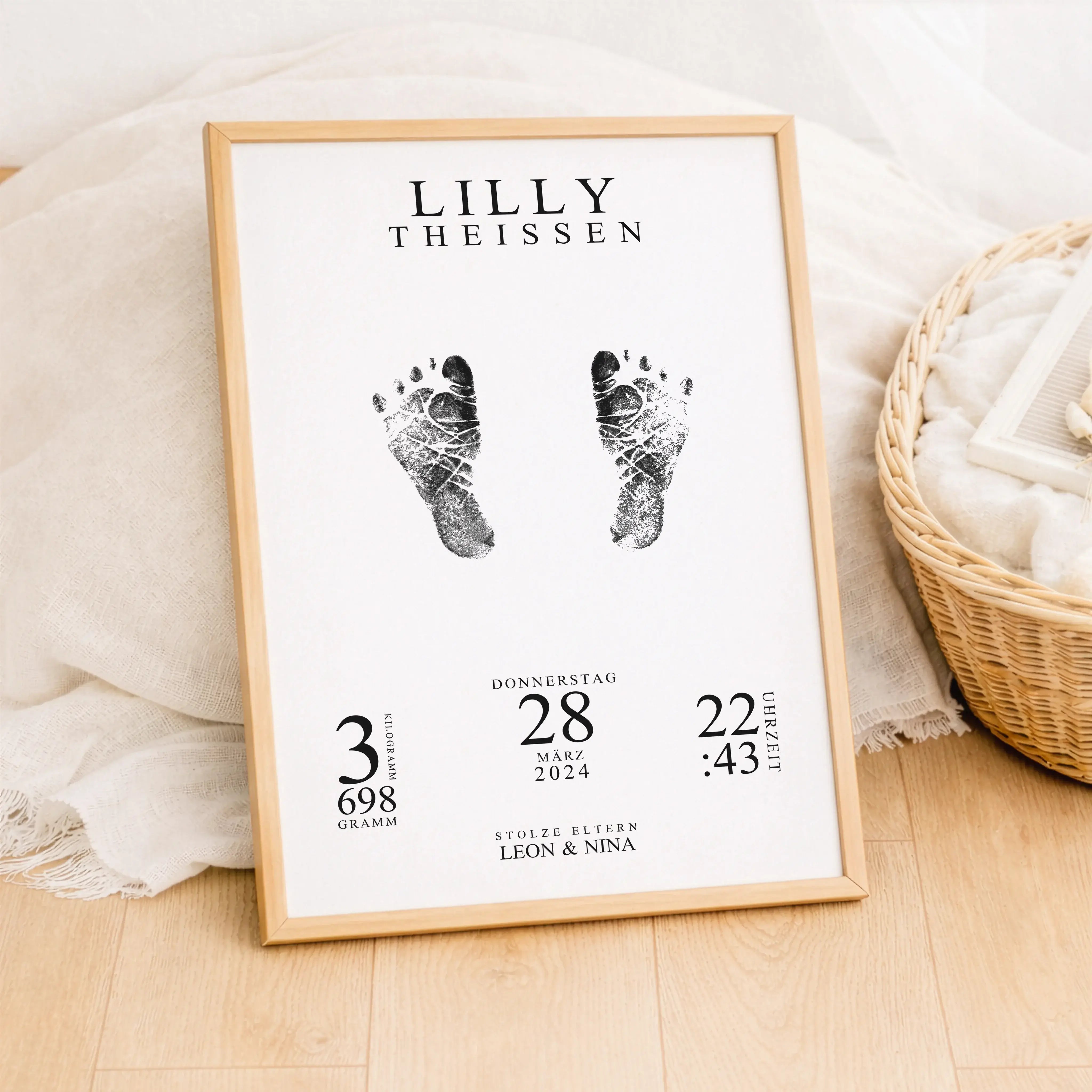 Geburtsposter mit Abdruck-Personalisiertes Poster-famprints-Ein Geburtsposter mit Abdruck hält die ersten großen Momente deines Babys stilvoll fest. Bei famprints gestaltest du ein personalisiertes Poster zur Geburt, das Name, Geburtsdatum, Uhrzeit und Ge