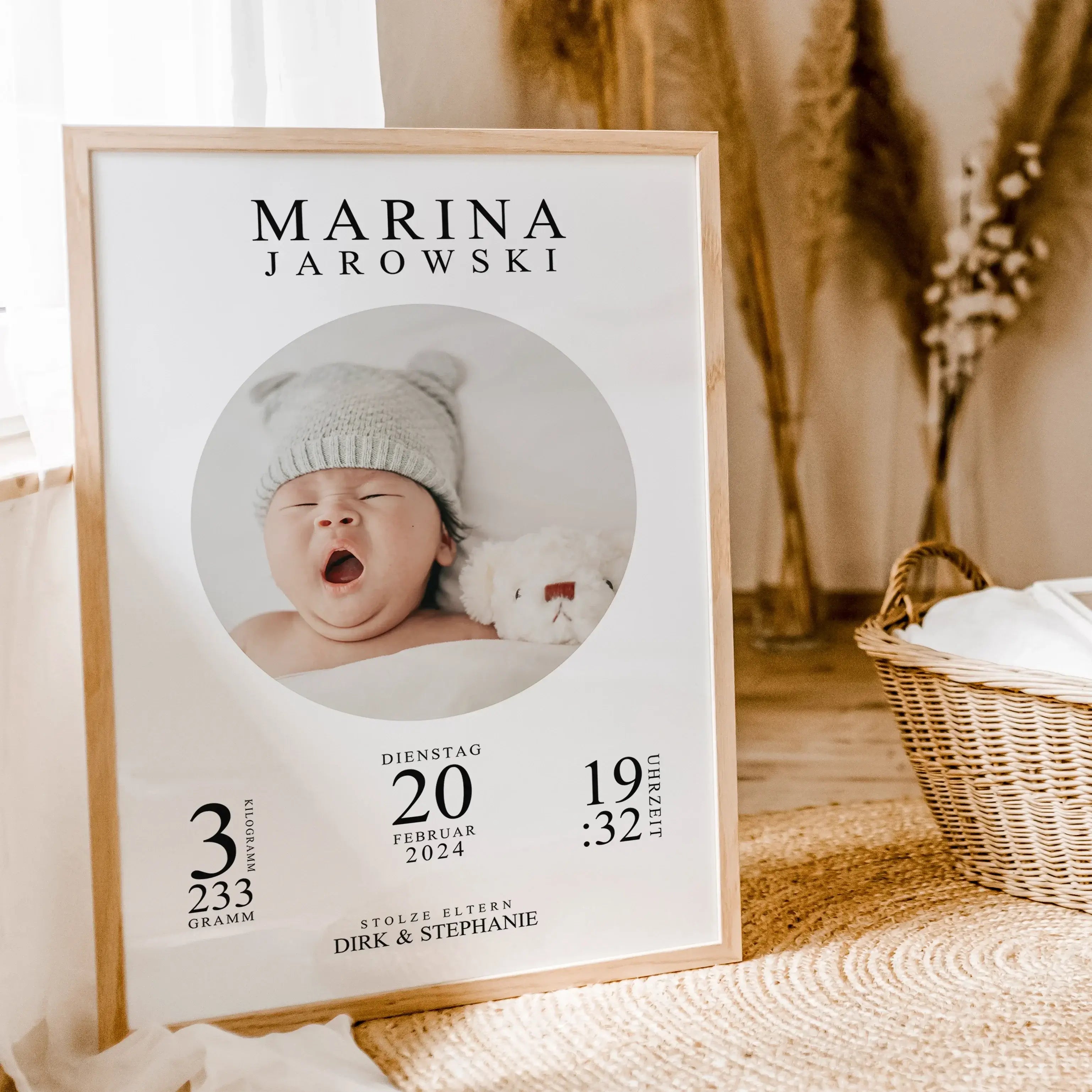 Geburtsposter mit Foto - Personalisiertes Poster - famprints - Entdecke unser einzigartiges Geburtsposter mit Foto, das die schönsten Momente der Geburt deines Kindes für immer festhält. Personalisiere das Poster ganz einfach mit den wichtigsten Geburtsda