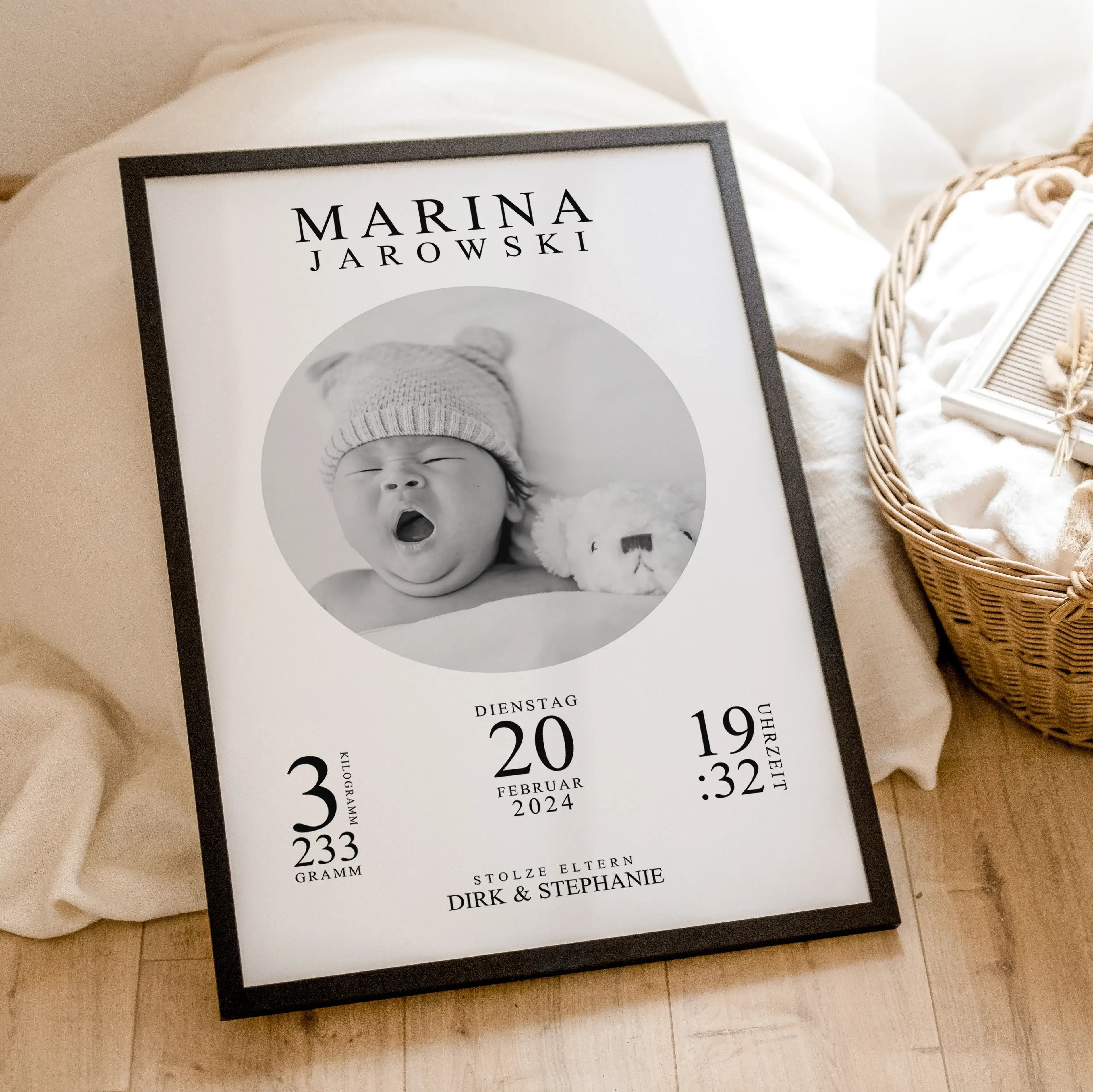 Geburtsposter mit Foto - Personalisiertes Poster - famprints - Entdecke unser einzigartiges Geburtsposter mit Foto, das die schönsten Momente der Geburt deines Kindes für immer festhält. Personalisiere das Poster ganz einfach mit den wichtigsten Geburtsda