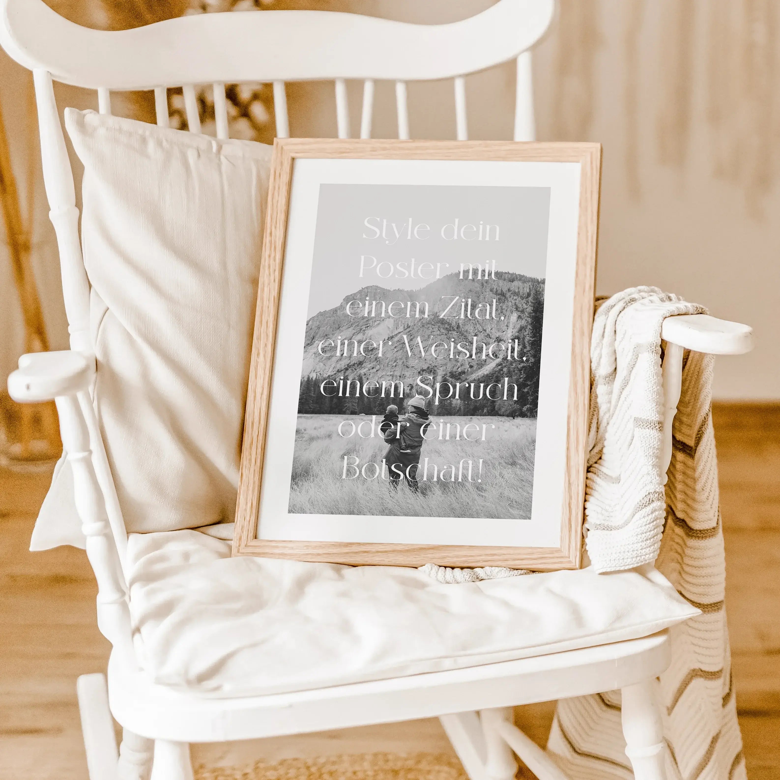 Text Poster mit Foto - Personalisiertes Poster - famprints - Gestalte dein individuelles Text Poster mit Foto – ideal als persönliches Geschenk oder für dein eigenes Zuhause! Wähle deinen eigenen Text, Zitat, Vers oder Spruch und kreiere ein einzigartiges