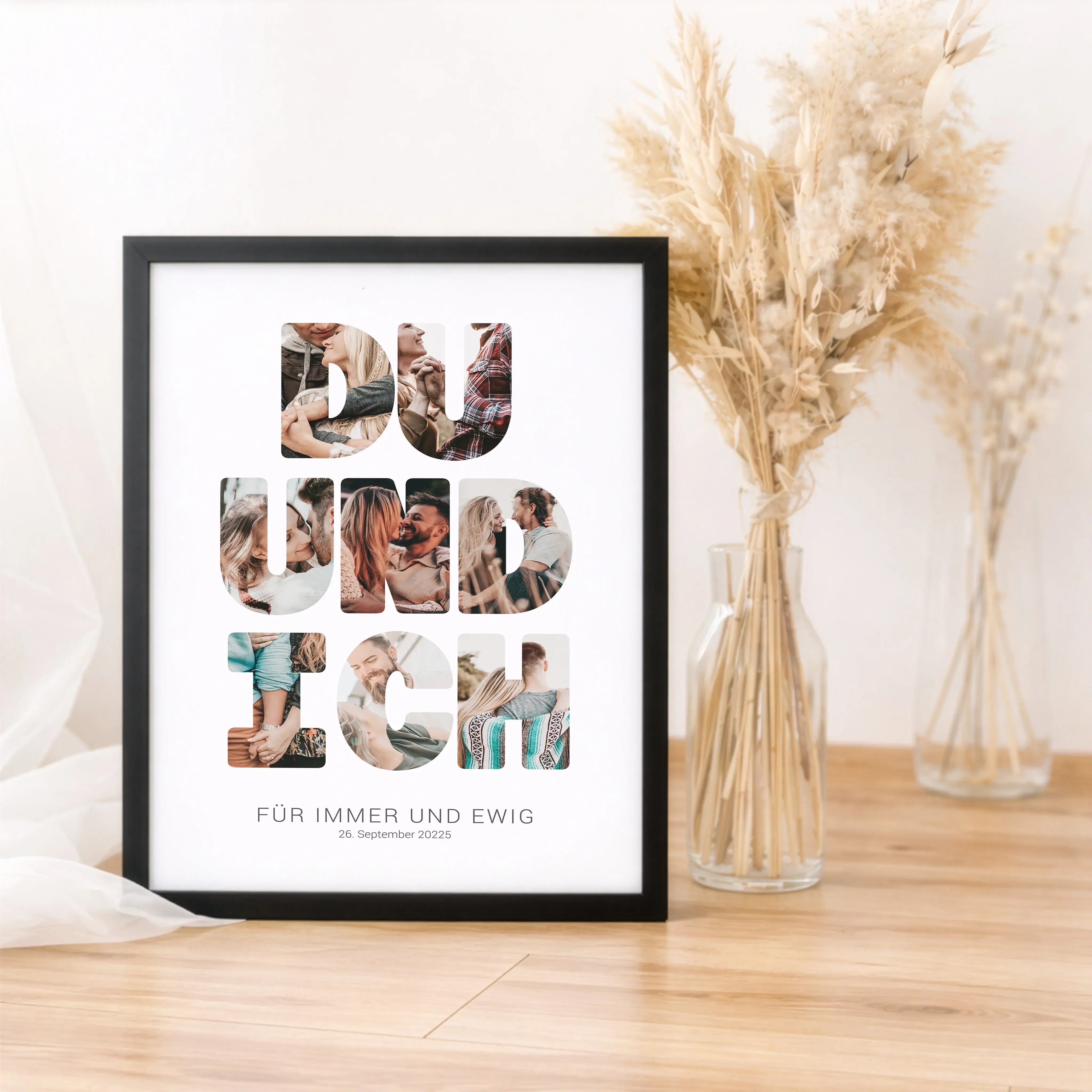 Foto Poster Du und ich-Personalisiertes Poster-famprints-Das Foto Poster Du und ich von famprints verwandelt eure gemeinsamen Momente in ein persönliches Design, das mehr sagt als tausend Worte. In den markanten Buchstaben werden eure Lieblingsfotos platz