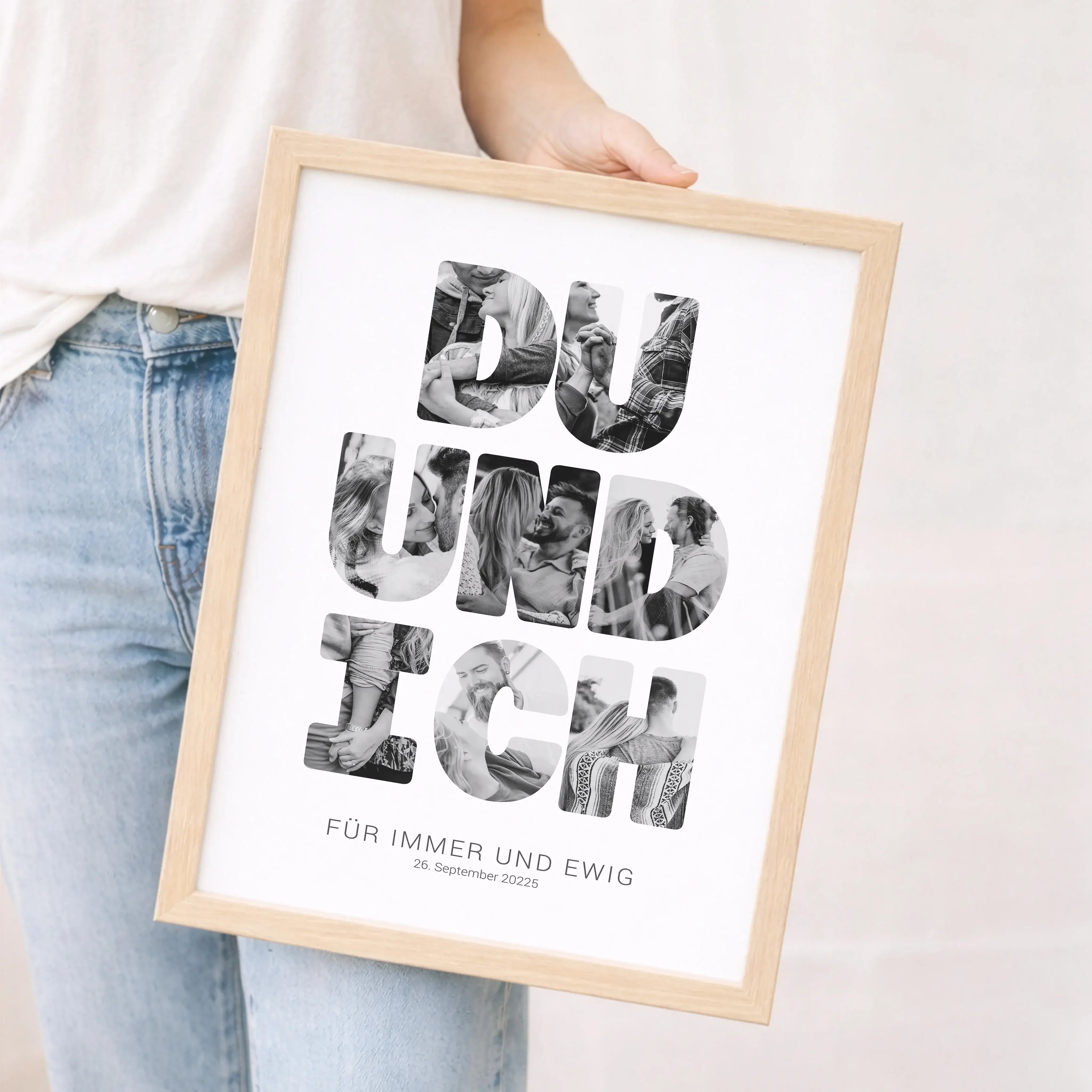Foto Poster Du und ich-Personalisiertes Poster-famprints-Das Foto Poster Du und ich von famprints verwandelt eure gemeinsamen Momente in ein persönliches Design, das mehr sagt als tausend Worte. In den markanten Buchstaben werden eure Lieblingsfotos platz