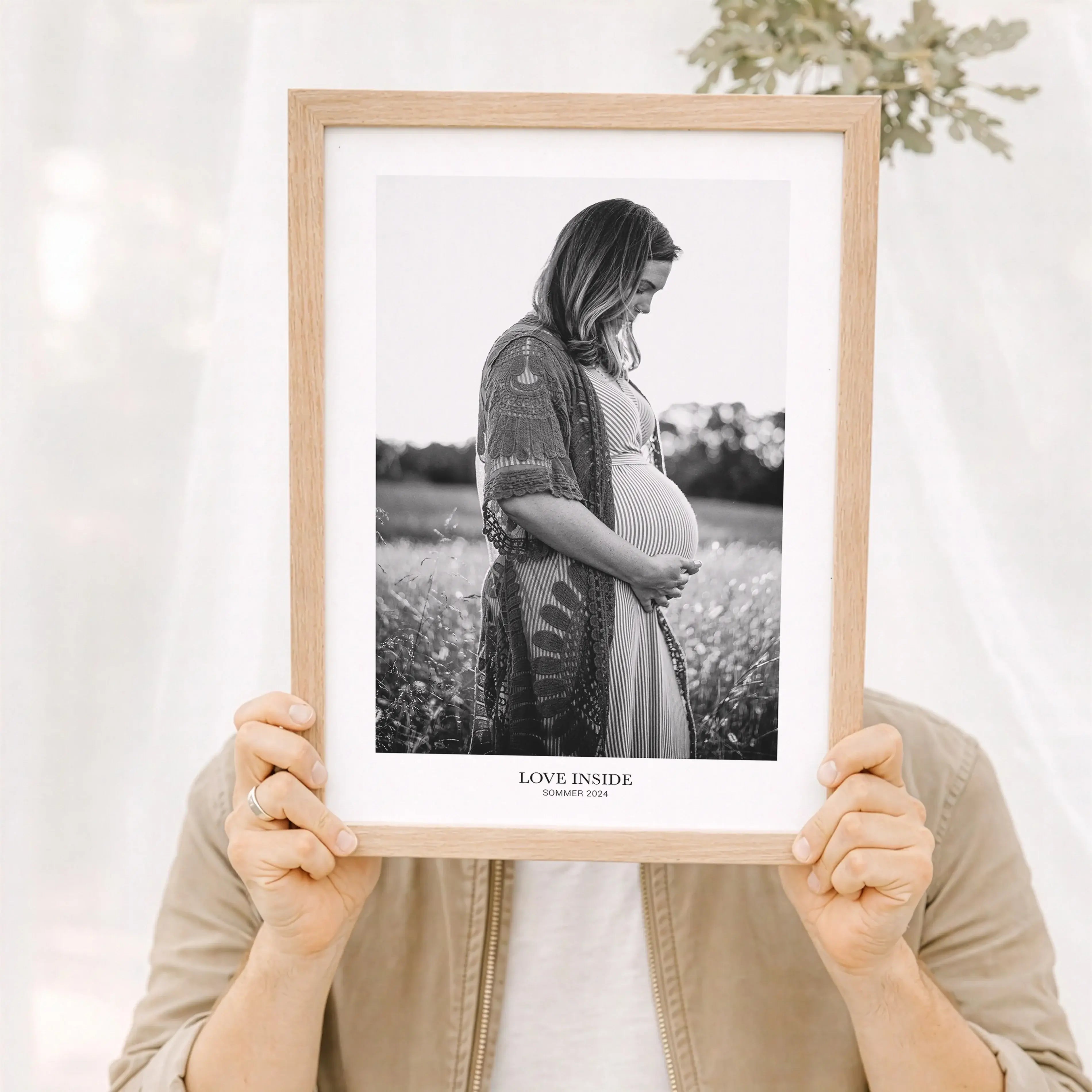 Foto Poster One-Personalisiertes Poster-famprints-Das Foto Poster One von famprints ist die perfekte Möglichkeit, besondere Momente sichtbar zu machen und Räume persönlich zu gestalten. Dein eigenes Foto wird hier zum Mittelpunkt und verwandelt sich in ei