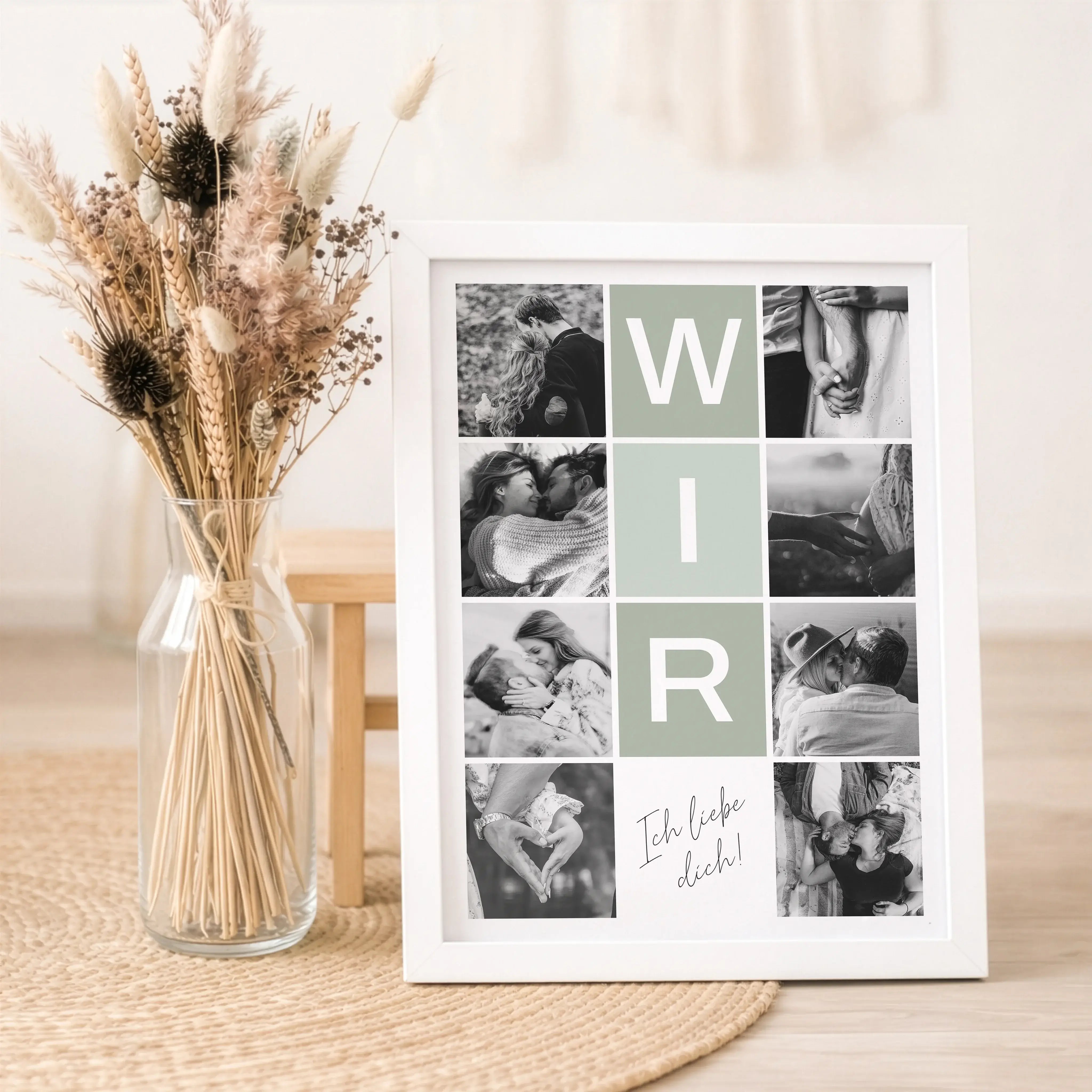 Wir Fotocollage-Personalisiertes Poster-famprints-Die Wir Fotocollage von famprints ist ein personalisiertes Poster für alle, die ihre gemeinsamen Momente sichtbar machen möchten. Du gestaltest dein individuelles Wandbild mit mehreren Fotos, die eure Gesc