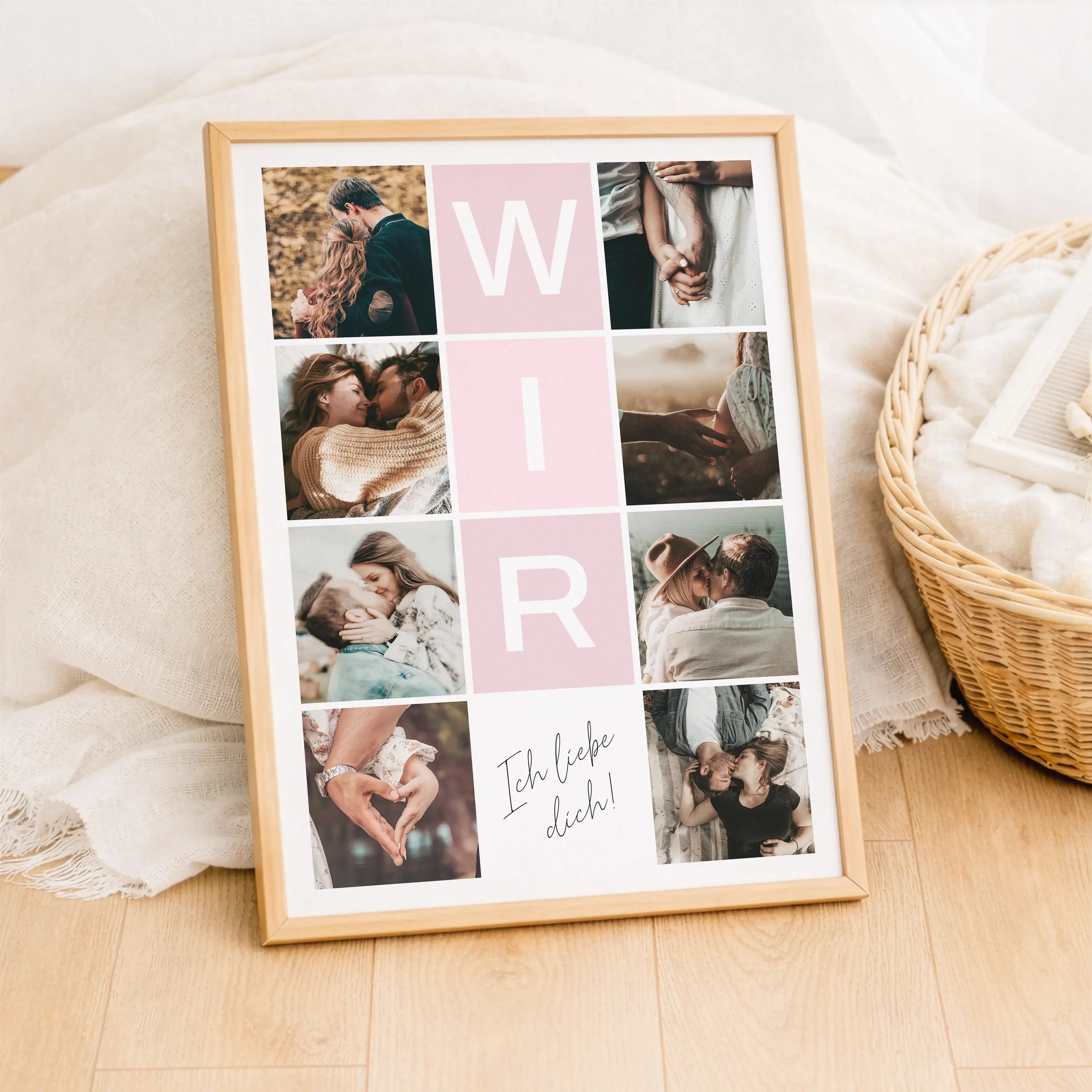 Wir Fotocollage-Personalisiertes Poster-famprints-Die Wir Fotocollage von famprints ist ein personalisiertes Poster für alle, die ihre gemeinsamen Momente sichtbar machen möchten. Du gestaltest dein individuelles Wandbild mit mehreren Fotos, die eure Gesc