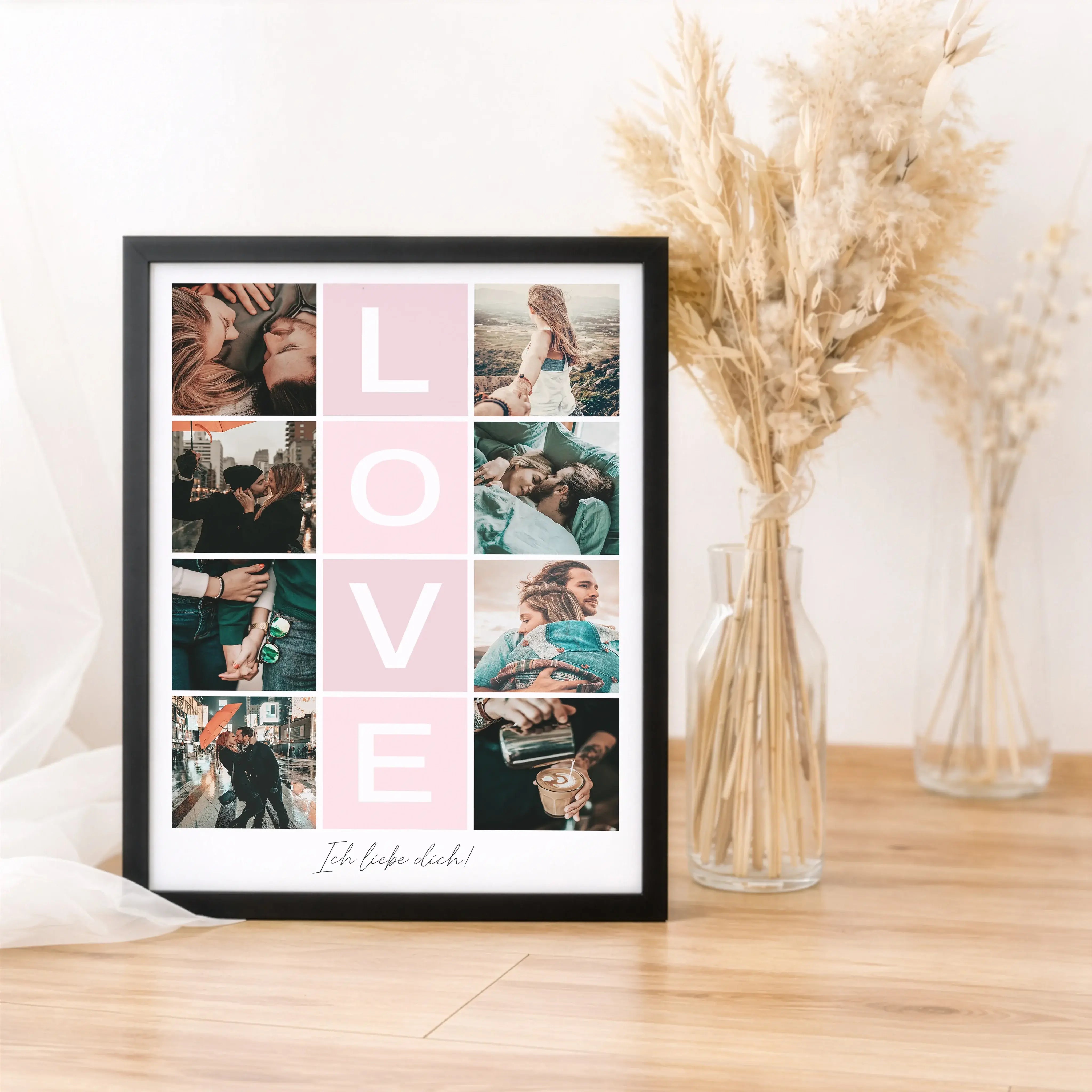 Love Fotocollage-Personalisiertes Poster-famprints-Die Love Fotocollage von famprints ist mehr als ein Poster, sie ist ein persönliches Statement für eure gemeinsame Geschichte. Du gestaltest sie mit euren Lieblingsfotos und schaffst so ein individuelles