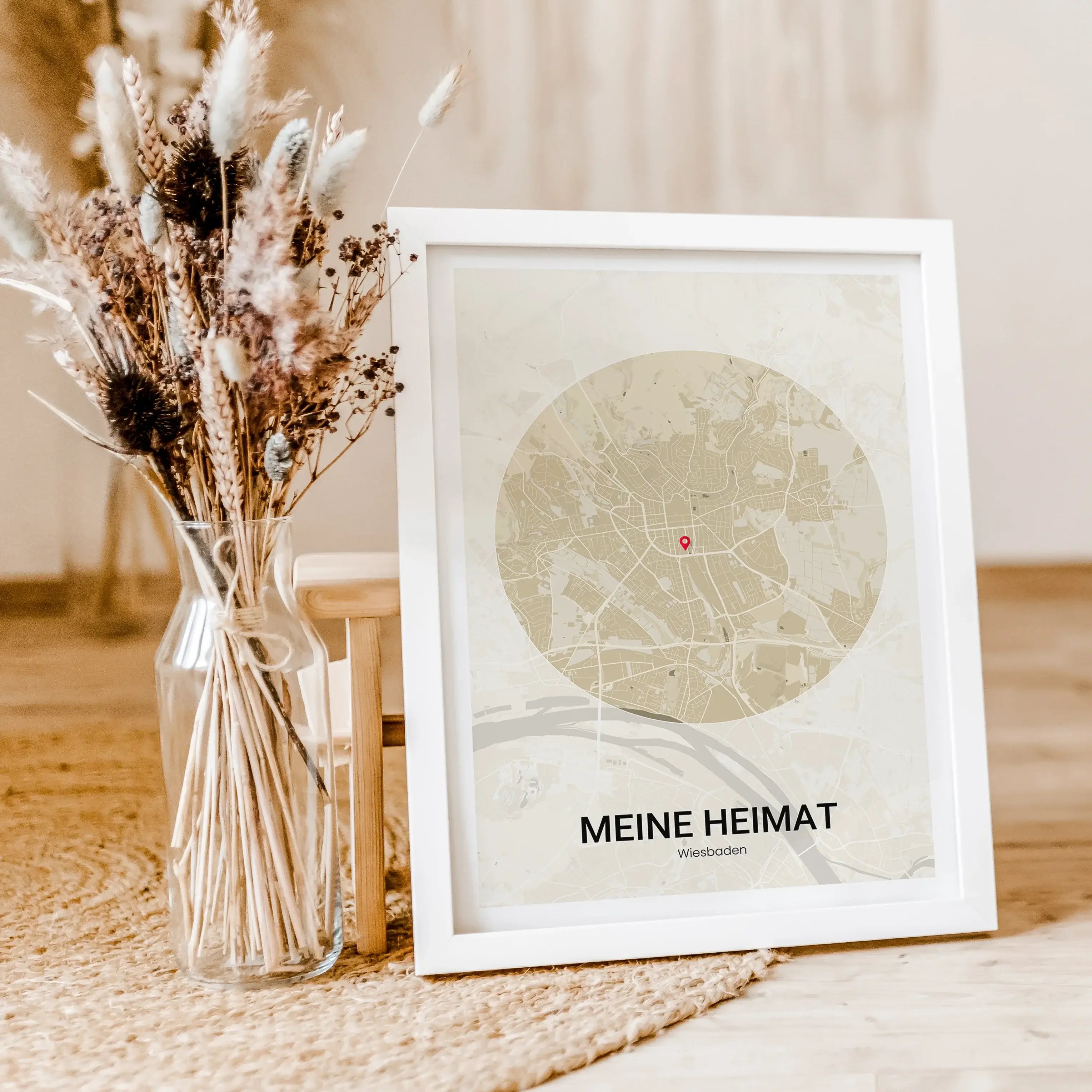 Stadtkarte Poster Circle Halo - Personalisiertes Poster - famprints - Entdecke dein persönliches Stadtkarte Poster Circle Halo – das perfekte Geschenk für alle, die oft an ihren Lieblingsort denken oder ihn vermissen. Gestalte das Poster mit der Stadtkart