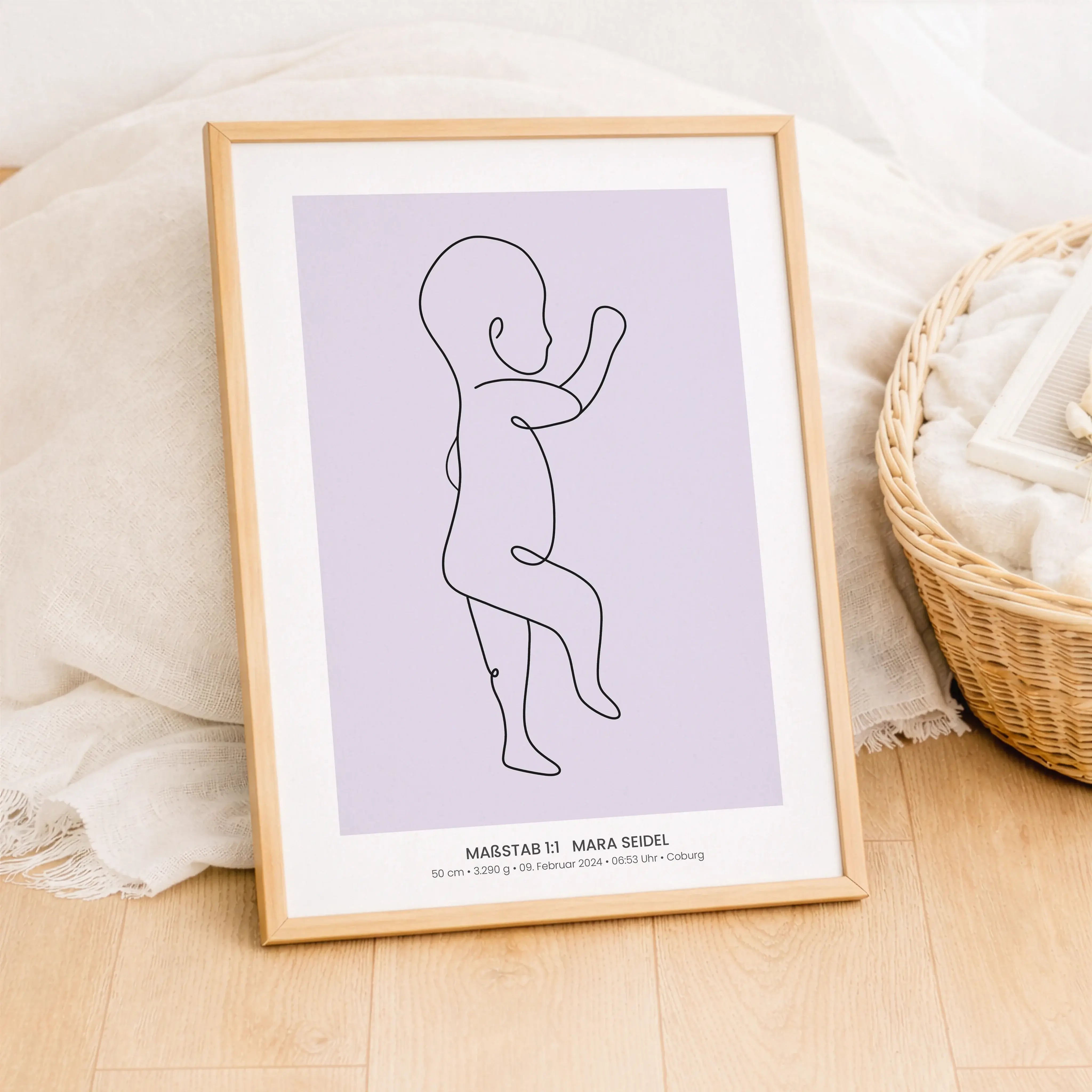 Geburtsposter 1:1 Baby 'Line Art'-Personalisiertes Poster-famprints-Das Geburtsposter 1:1 Baby Line Art von famprints hält den einzigartigen Moment der Geburt genauso fest, wie er war – in originaler Größe und als feine Linienzeichnung. Das Baby wird im M