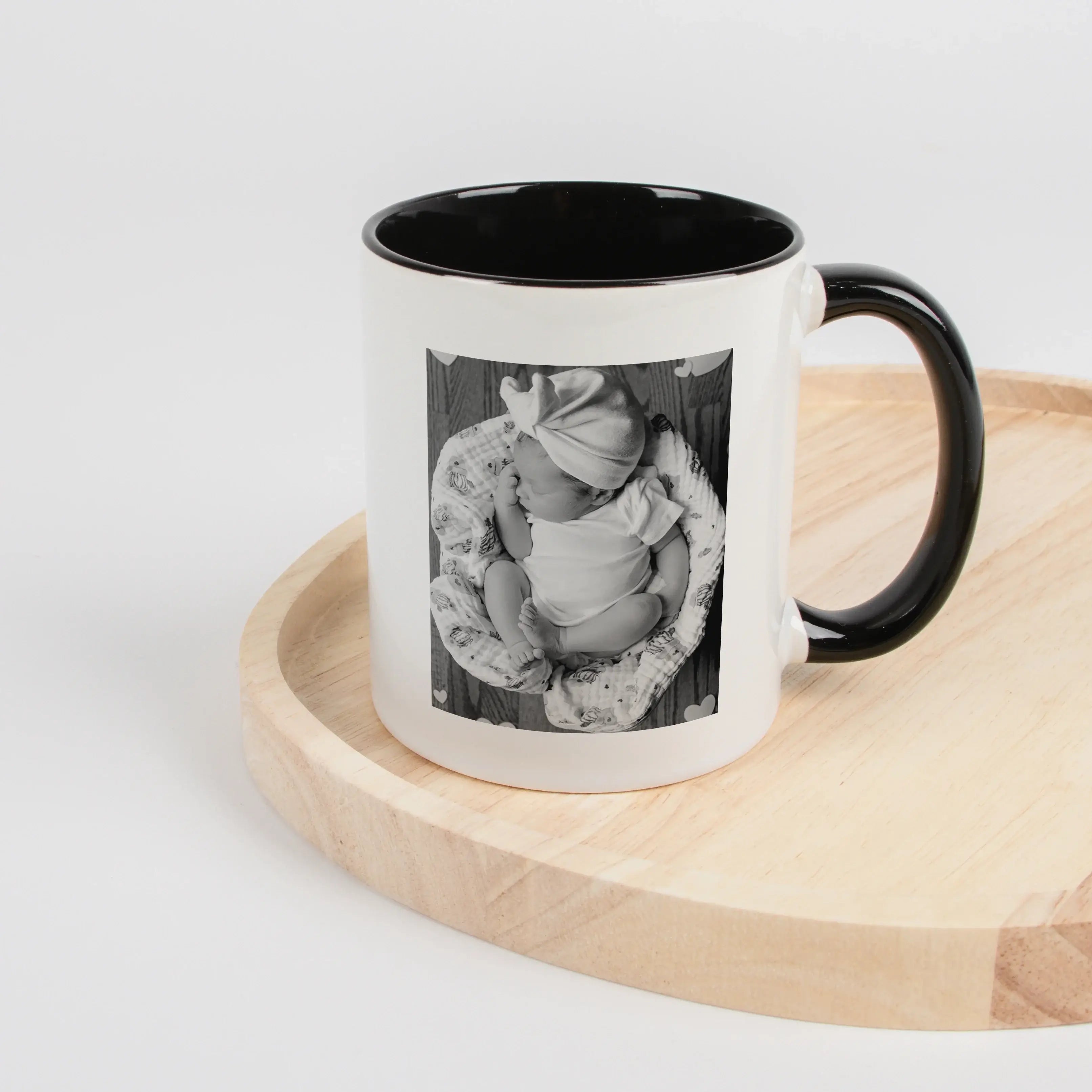 Tasse Definition Hebamme-Keramik Tasse-famprints-Die Tasse Definition Hebamme ist ein persönliches Geschenk für einen Menschen, der in einer ganz besonderen Zeit an deiner Seite war. Das Design im liebevollen Duden Stil beschreibt mit einfühlsamen Worten,