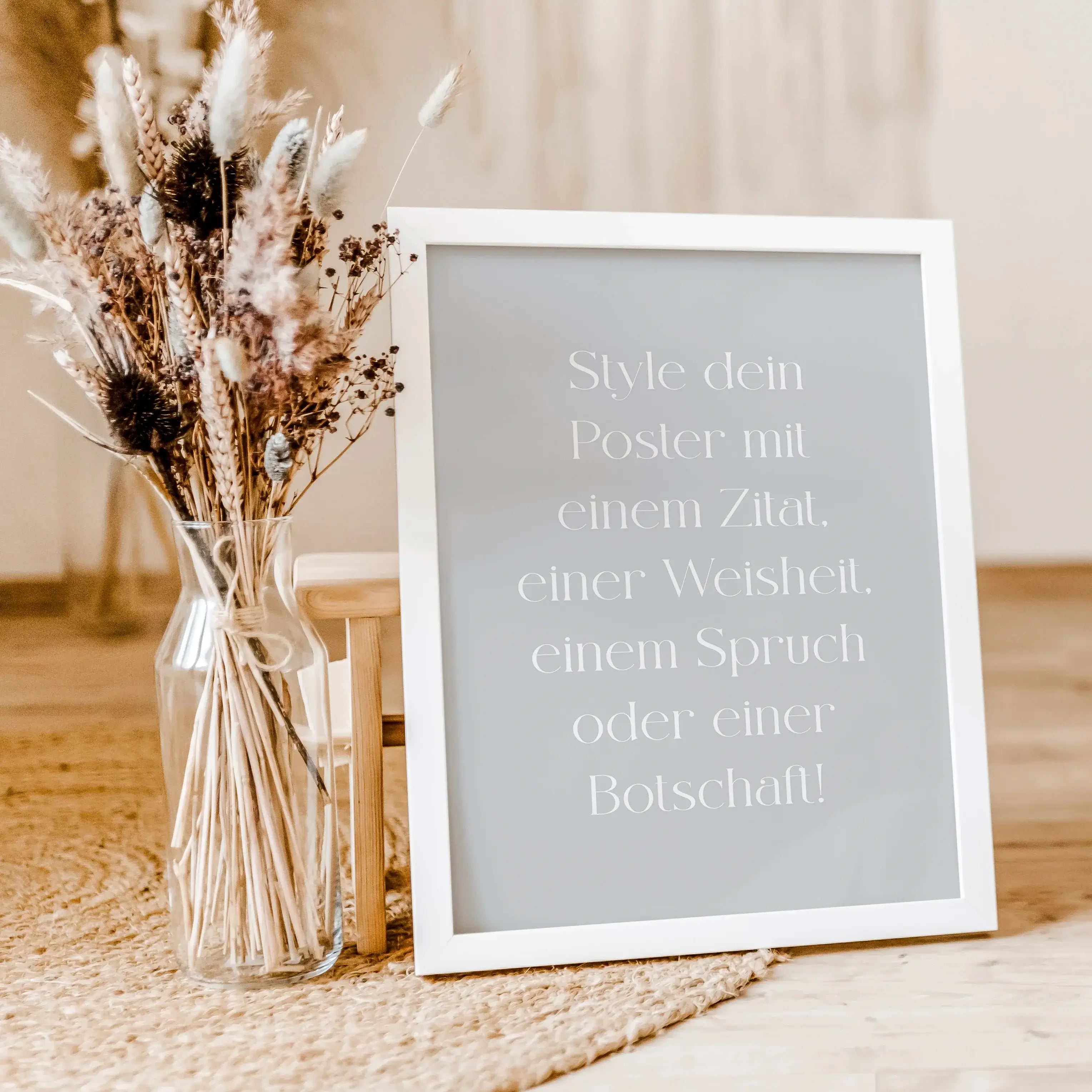 Text Poster-famprints-Personalisiertes Poster-Hast du auch schon lange das Gefühl, dass an deiner Wand etwas fehlt? Dann hat famprints die perfekte Lösung für dich: Unser individuelles Text Poster. Von einem lustigen Spruch bis hin zu einem kunstvollen Zi