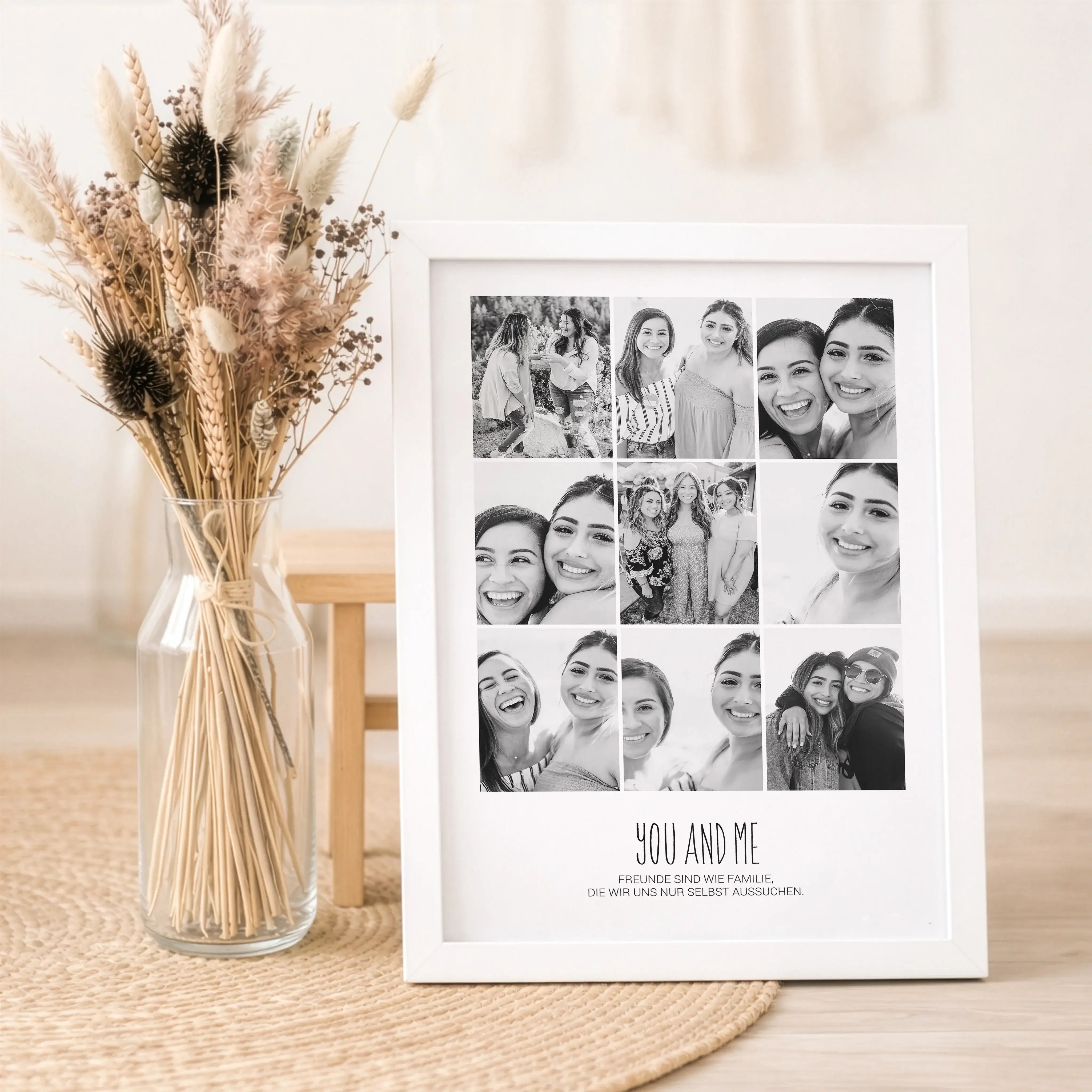 You and me Foto Poster-Personalisiertes Poster-famprints-Das You and me Foto Poster von famprints ist eine persönliche Art, gemeinsame Erinnerungen sichtbar zu machen. Neun Fotos werden in einem harmonischen Raster zu einem modernen Fotoposter kombiniert