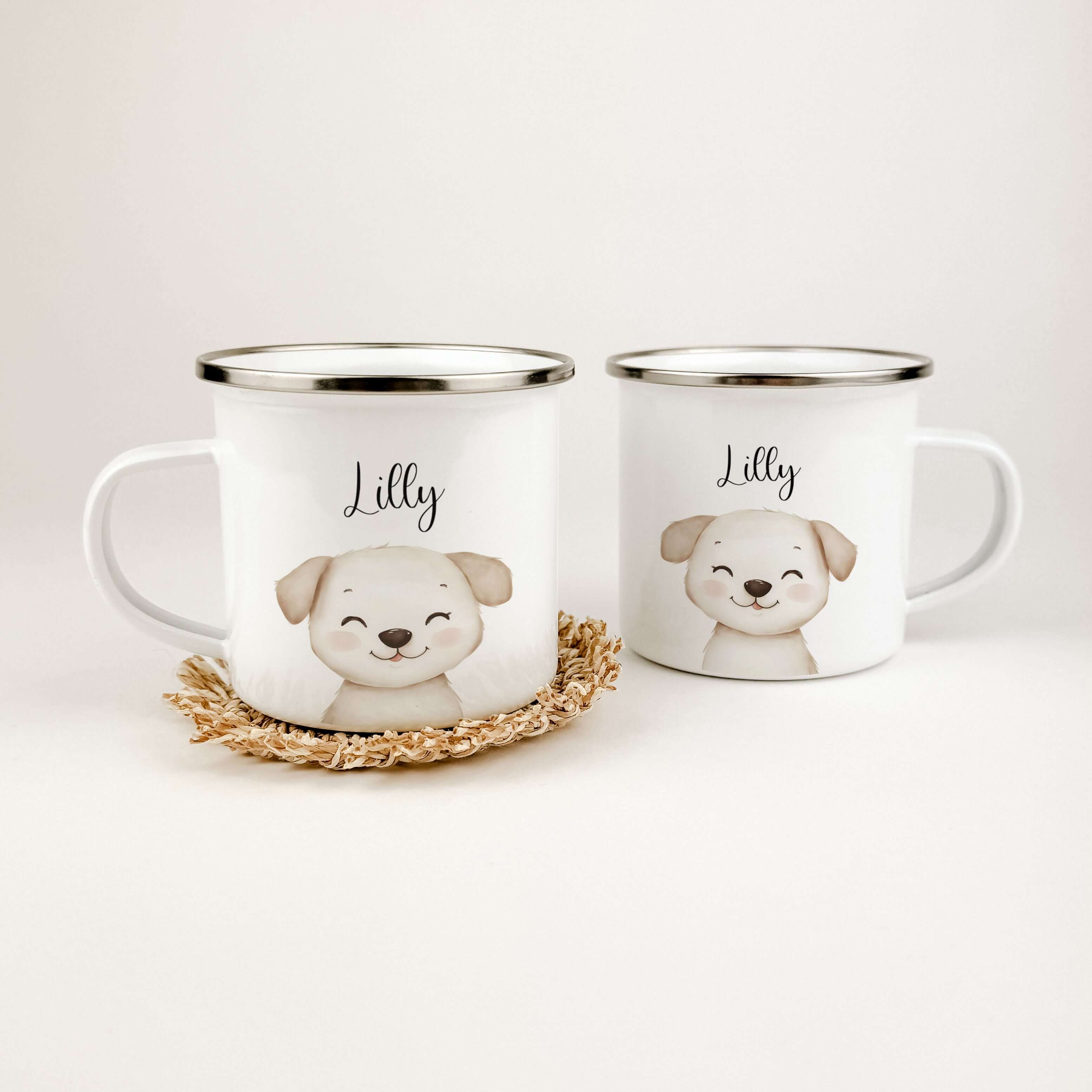 Emaille Tasse Hund Portrait-famprints-Emaille Tasse-Entdecke unsere einzigartige Emaille Tasse Hund Portrait – das perfekte personalisierte Geschenk für jedes Kind. Mit einer Füllmenge von 300 ml ist dieser Emaille Becher nicht nur stilvoll, sondern auch