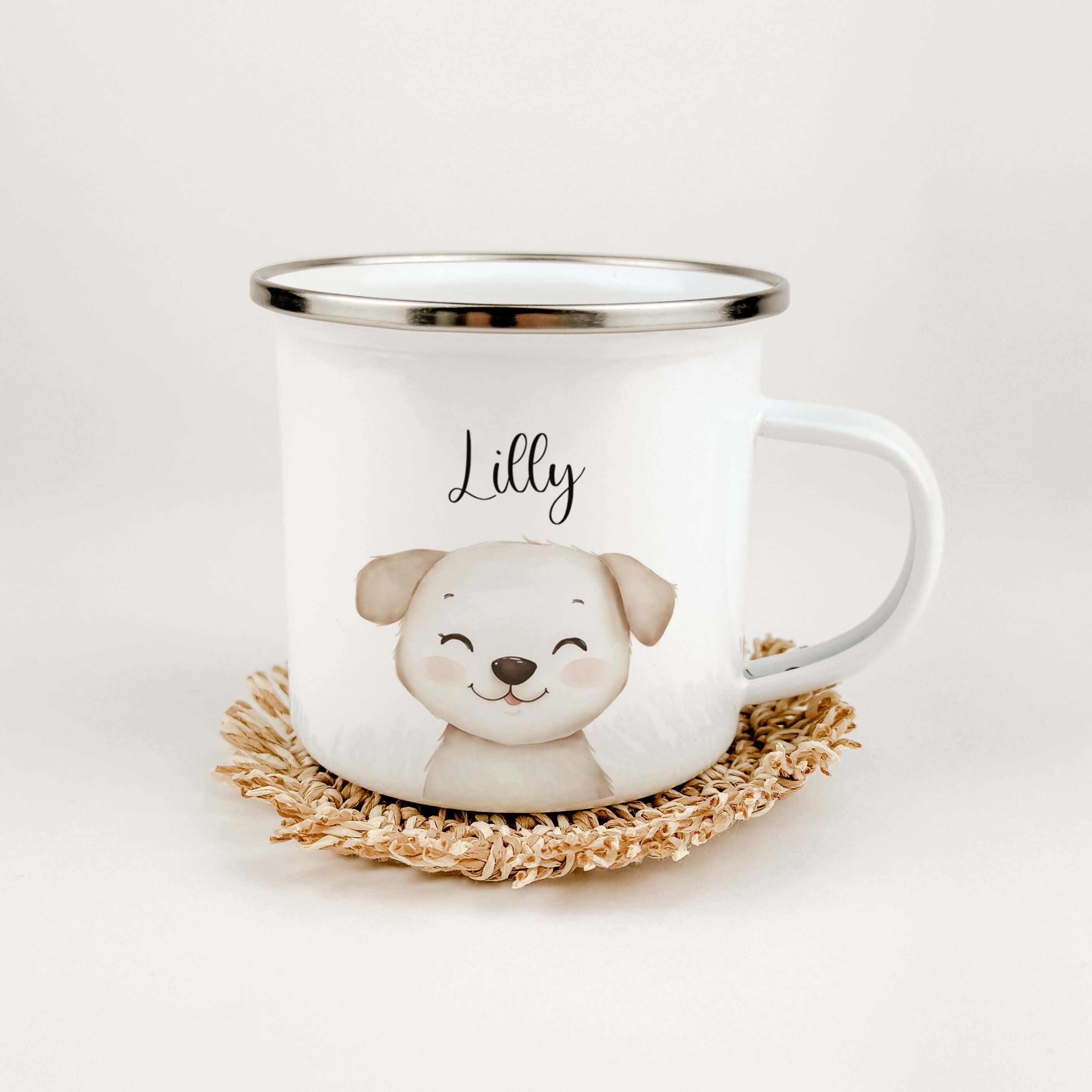 Emaille Tasse Hund Portrait-famprints-Emaille Tasse-Entdecke unsere einzigartige Emaille Tasse Hund Portrait – das perfekte personalisierte Geschenk für jedes Kind. Mit einer Füllmenge von 300 ml ist dieser Emaille Becher nicht nur stilvoll, sondern auch