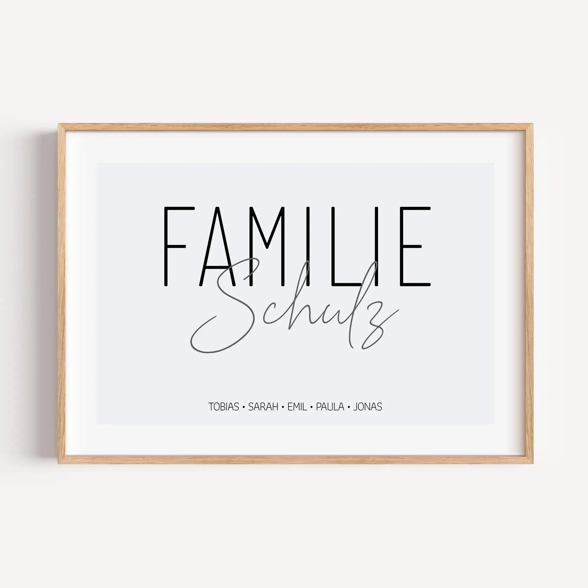 Familienposter Handschrift-Personalisiertes Poster-famprints-Das Familienposter Handschrift ist eine persönliche Wanddekoration, die eure Familie sichtbar macht. Der handschriftliche Schriftzug Familie steht im Mittelpunkt und wird durch deinen individuel