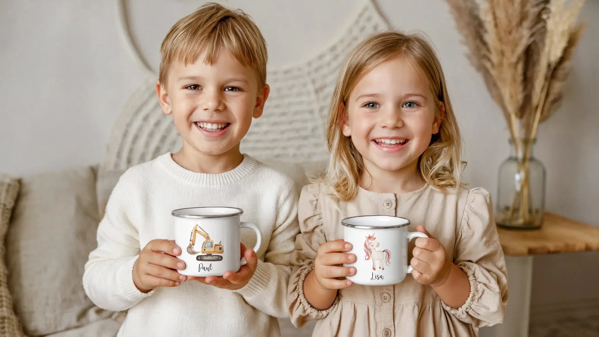 famprints-hero-1_a9051d10-467f-47ca-bf9d-42fc210c3460-famprints