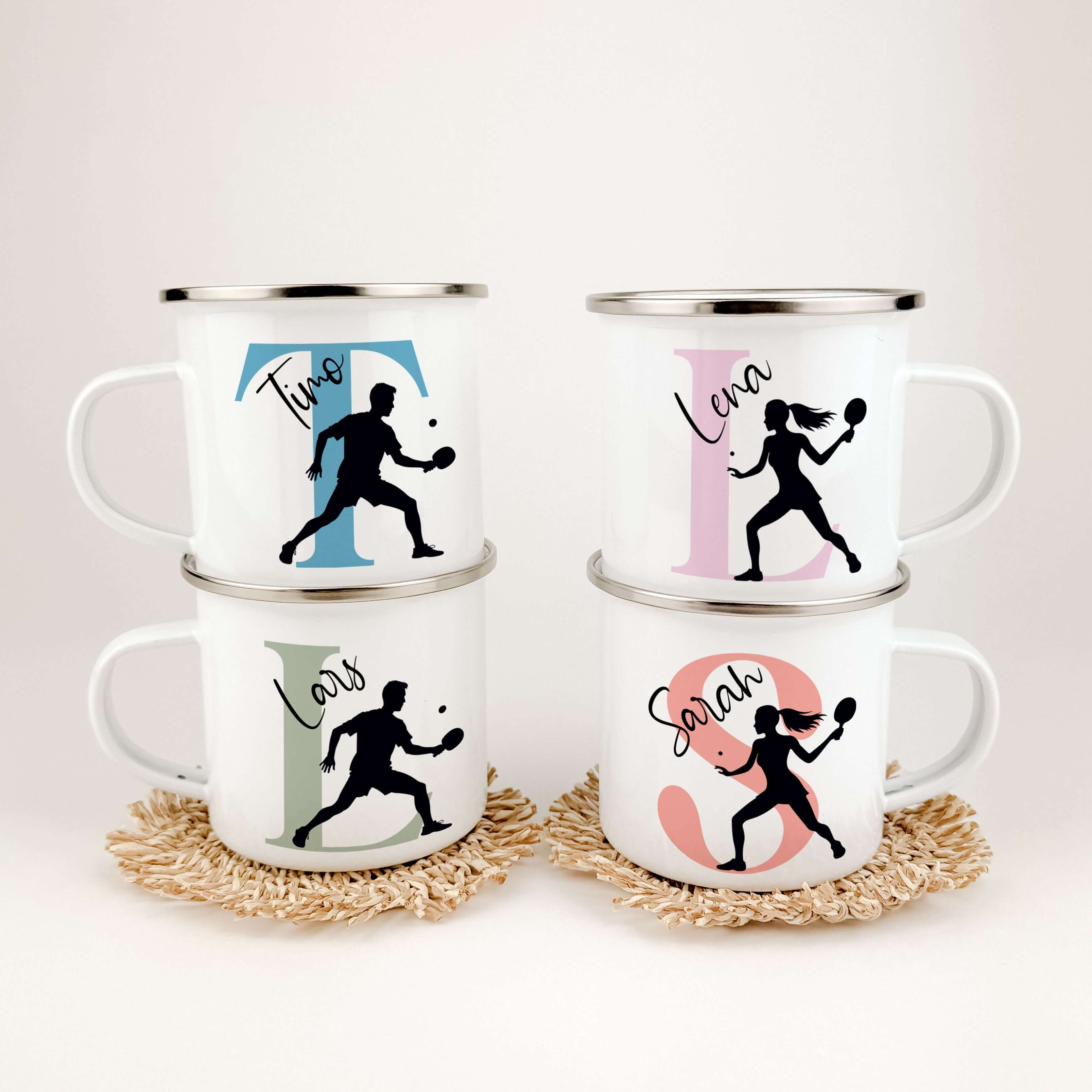 Emaille Tasse mit Namen Tischtennis-famprints-Emaille Tasse-Entdecke die perfekte Emaille Tasse für Tischtennis-Liebhaber! Mit dieser individuell gestaltbaren Tasse bringst du nicht nur Farbe in deinen Alltag, sondern schaffst auch ein einzigartiges Gesch