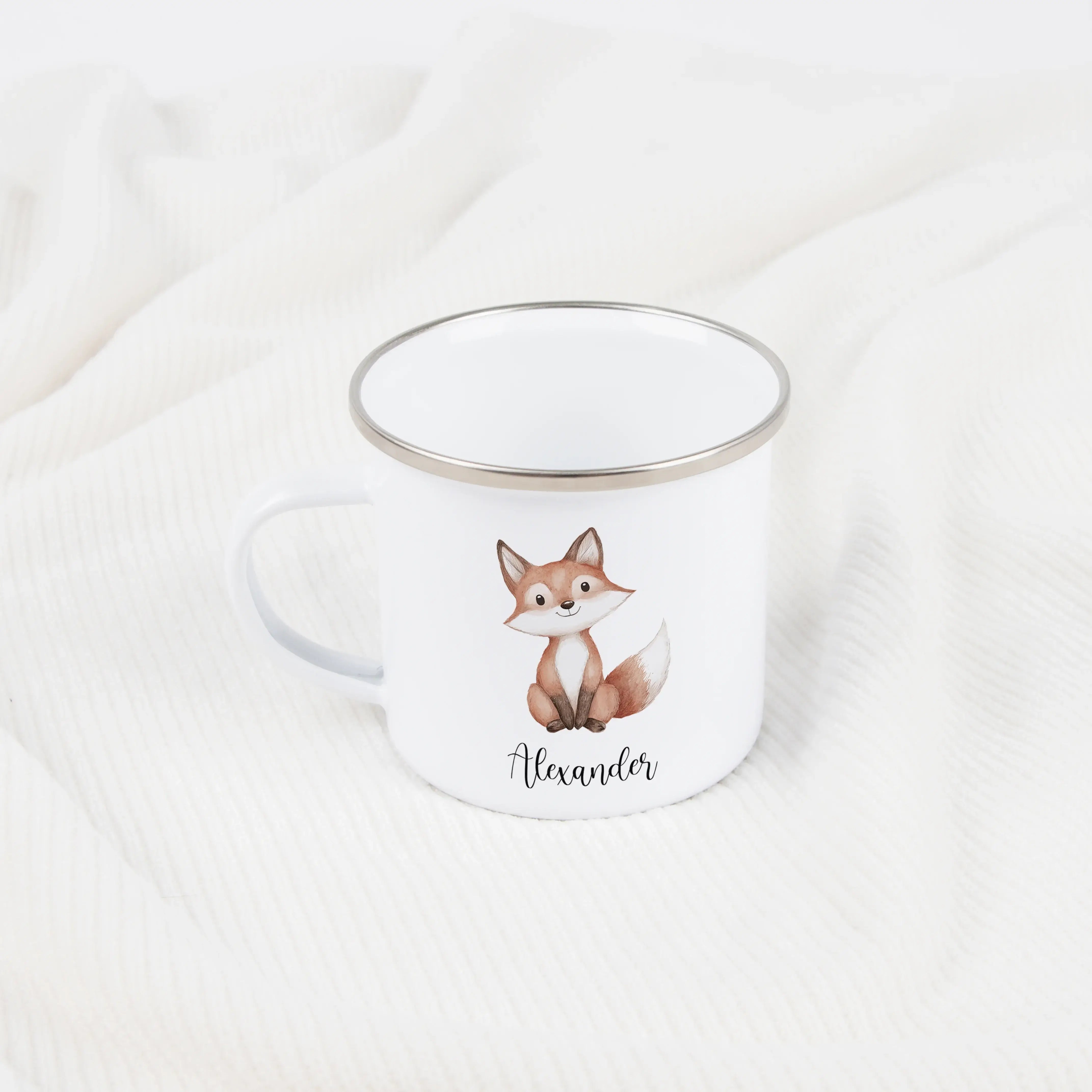 Emaille Tasse Fuchs-Emaille Tasse-famprints-Die Emaille Tasse Fuchs von famprints verwandelt kleine Alltagsmomente in persönliche Glücksaugenblicke. Mit ihren liebevoll gestalteten Aquarell-Fuchsillustrationen wird sie schnell zur neuen Lieblingstasse für